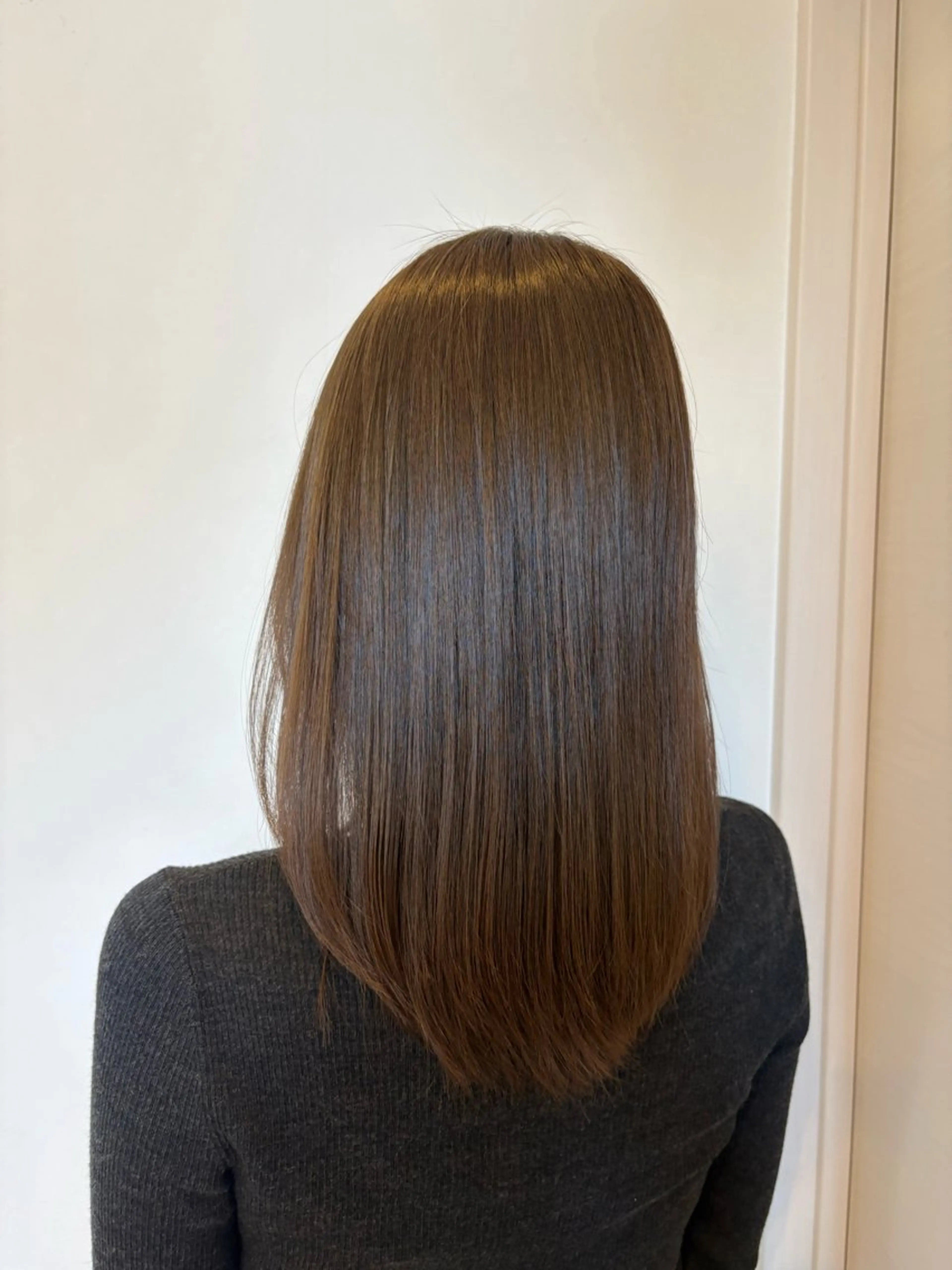 ミディアム 田中 希のヘアスタイル