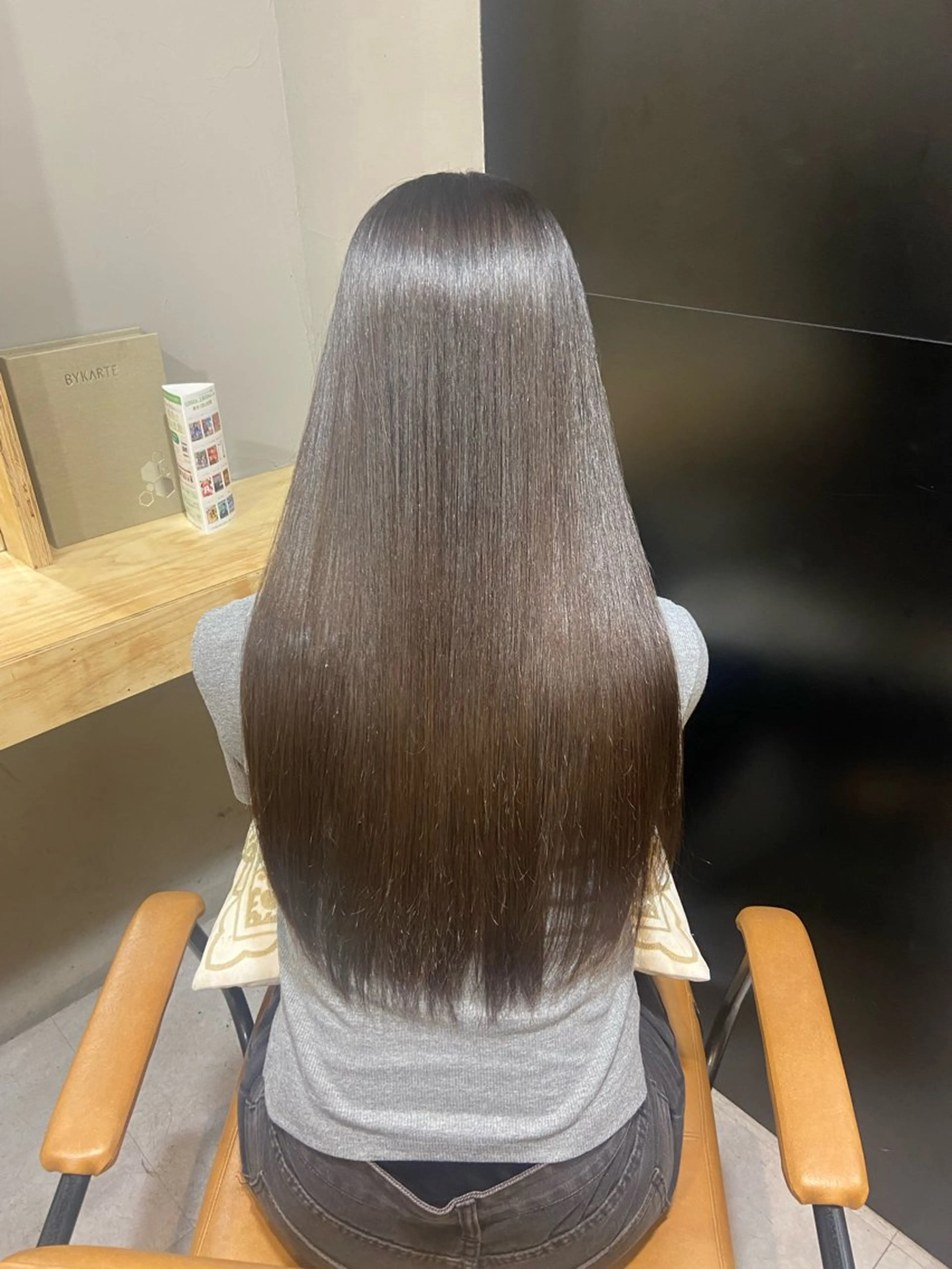 ロング 髪質改善 縮毛矯正 加藤 詩流のヘアスタイル