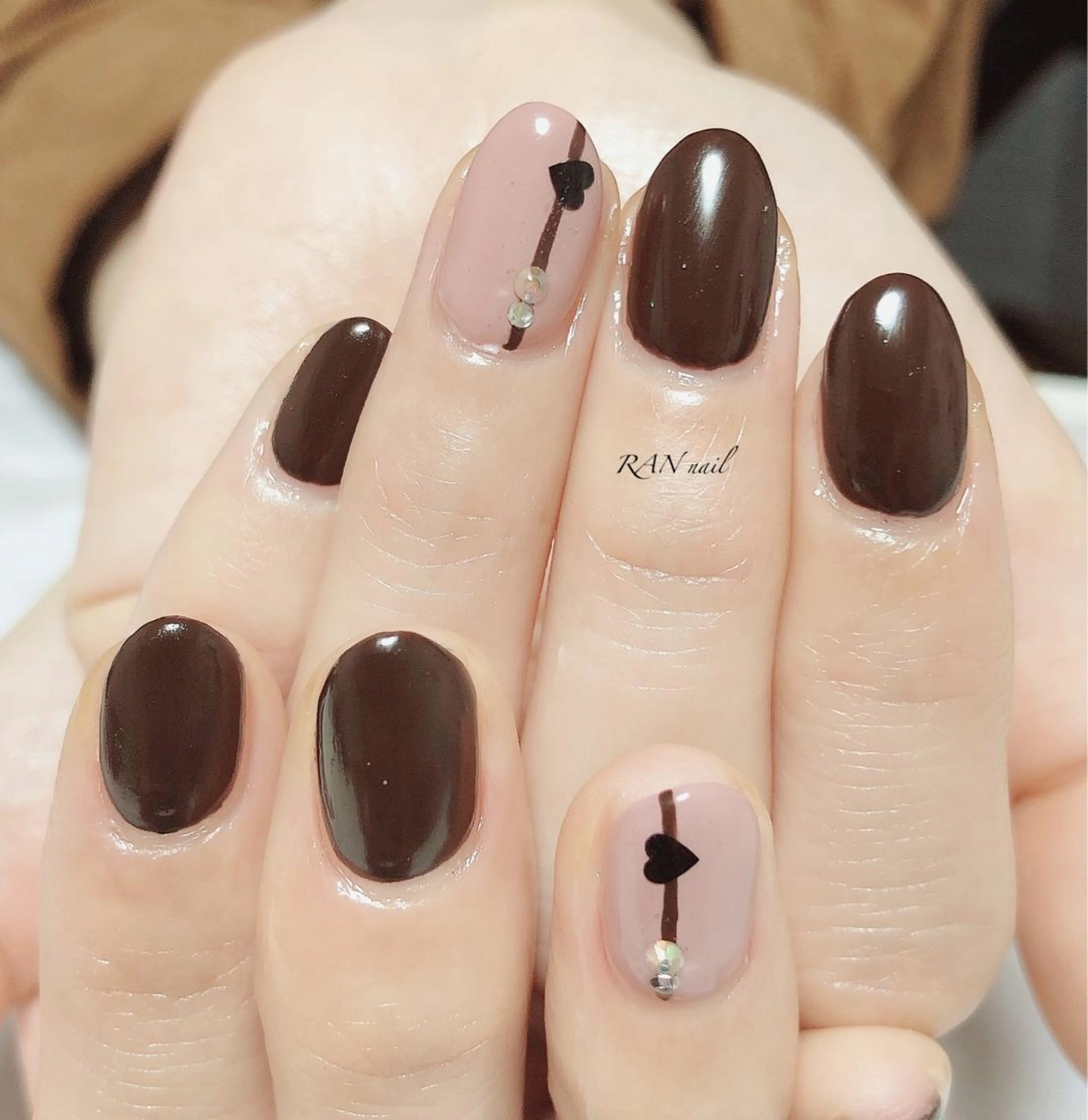 ネイル ジェルネイル オフィスネイル シンプルネイル バレンタイン 冬ネイル ハンドネイル フットネイル RAN nailのネイルデザイン