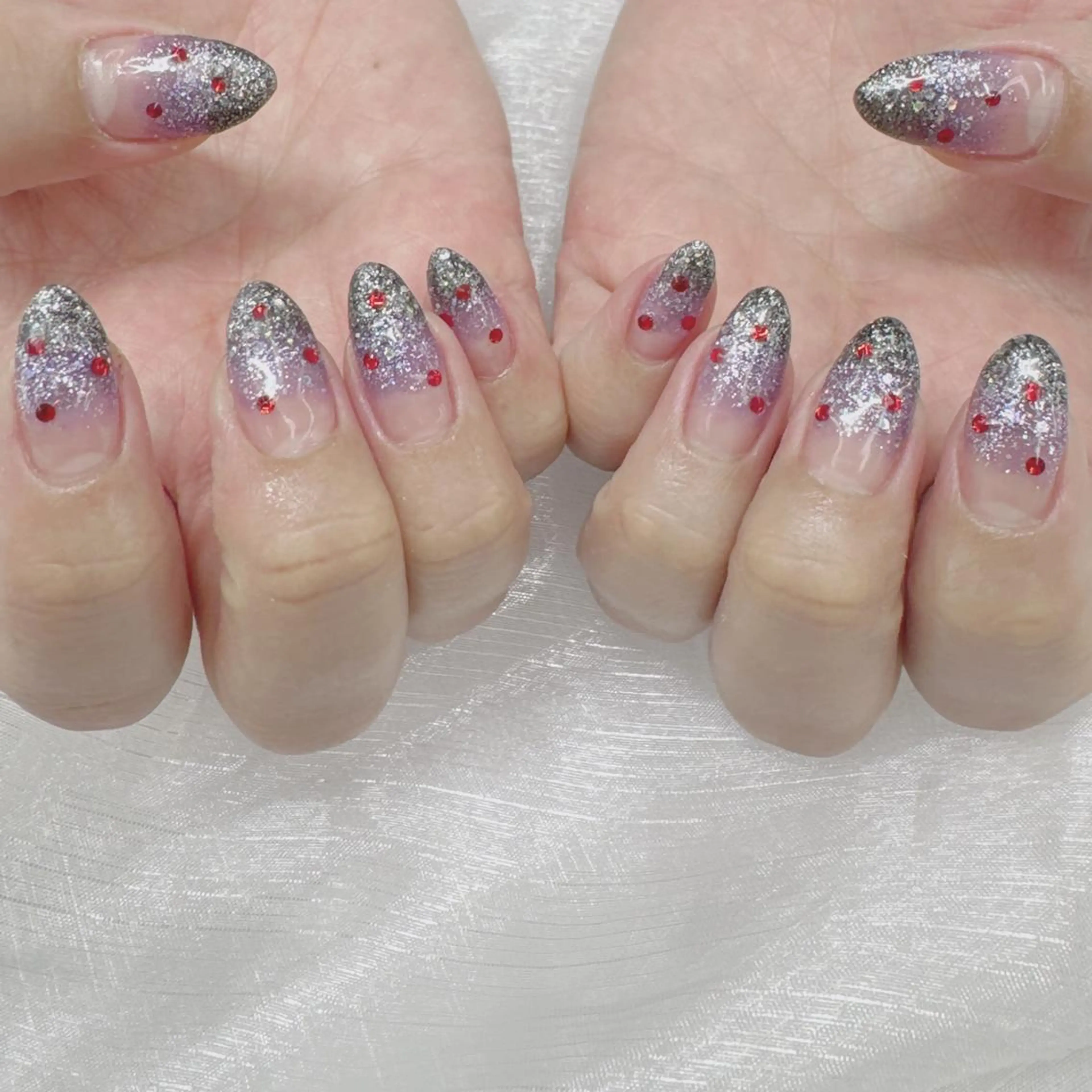 ネイル Nail salon Honey Beeのネイルデザイン