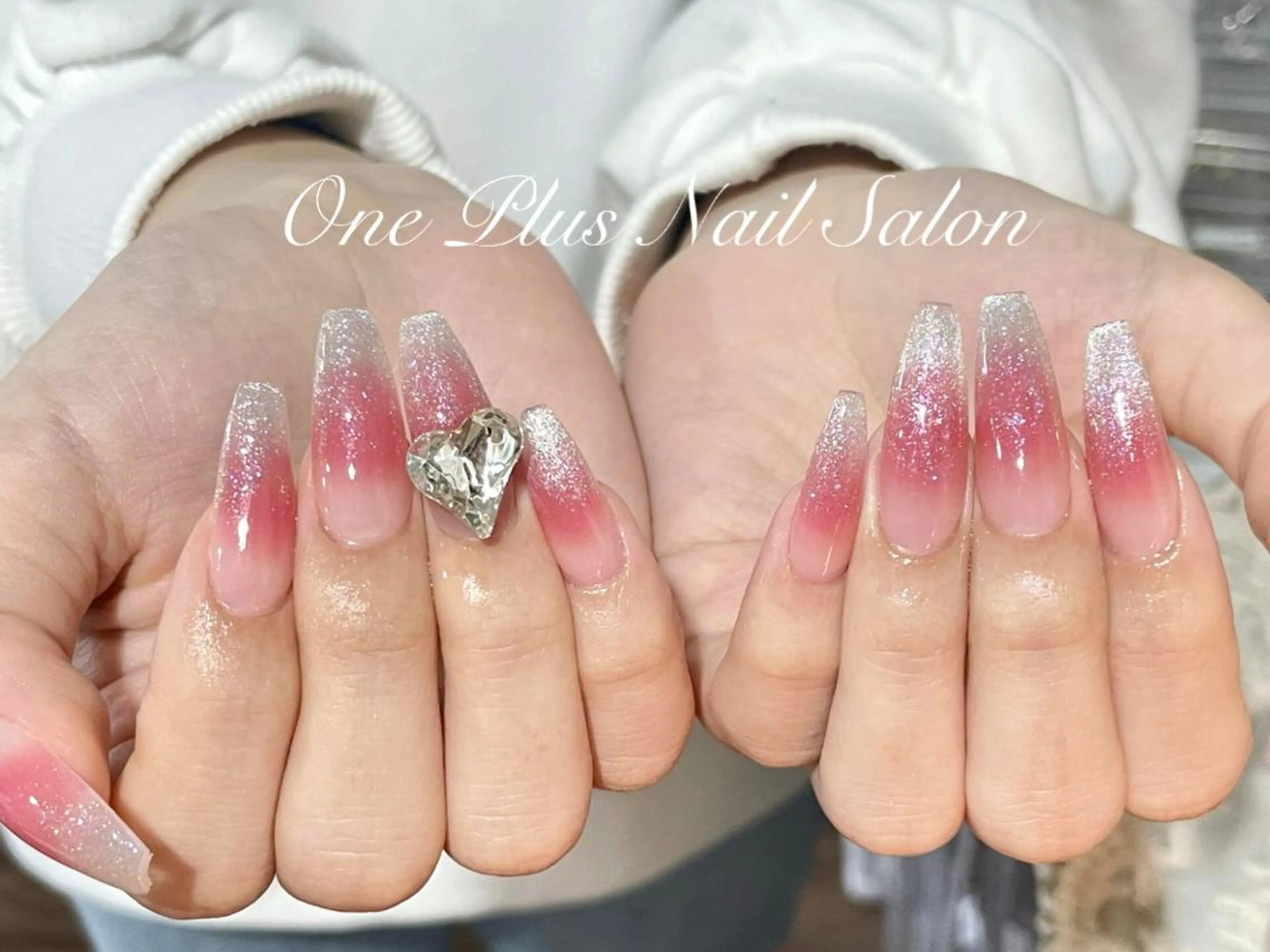 ネイル One Plus Nail Salonのネイルデザイン