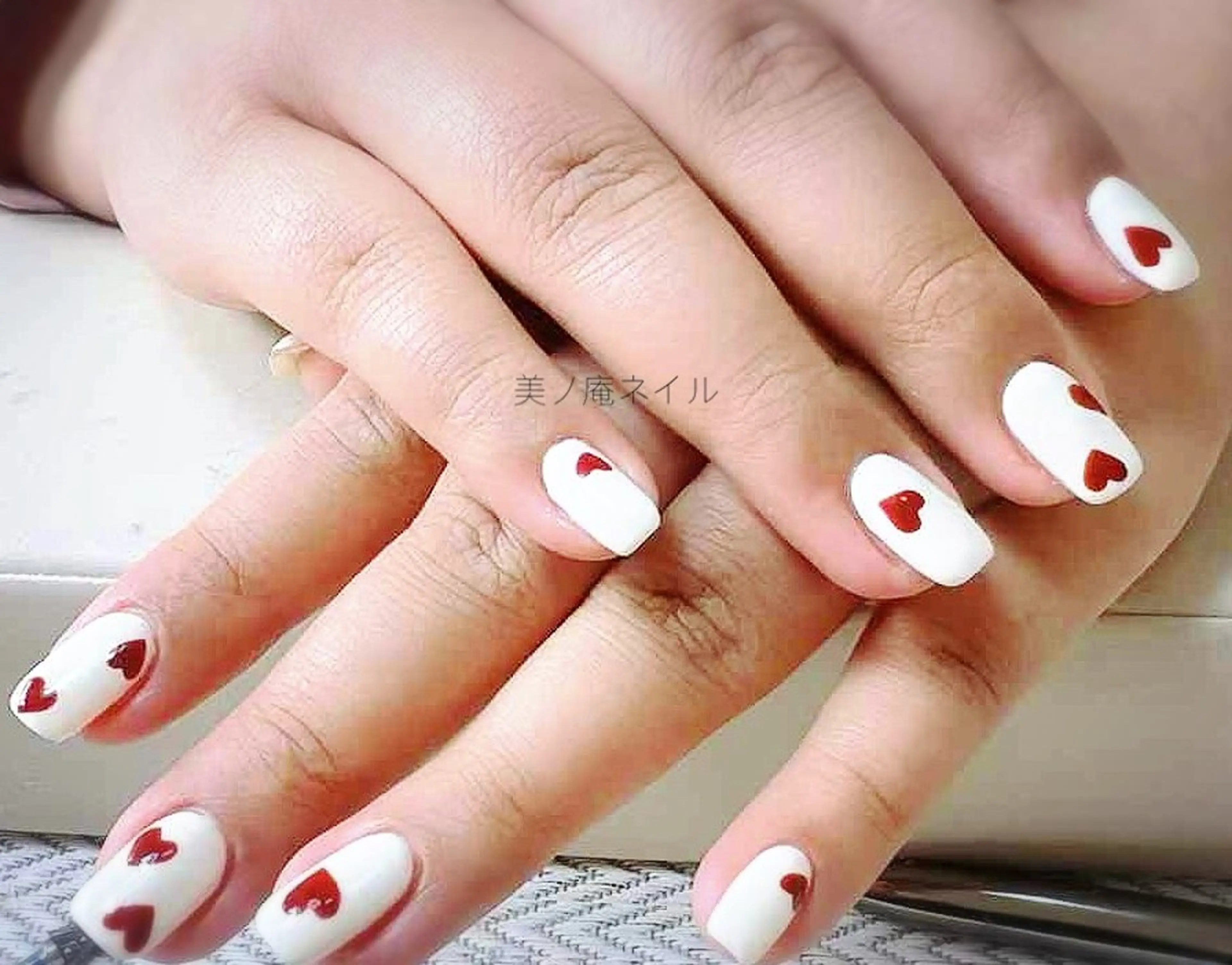 ネイル minoannail Kのネイルデザイン
