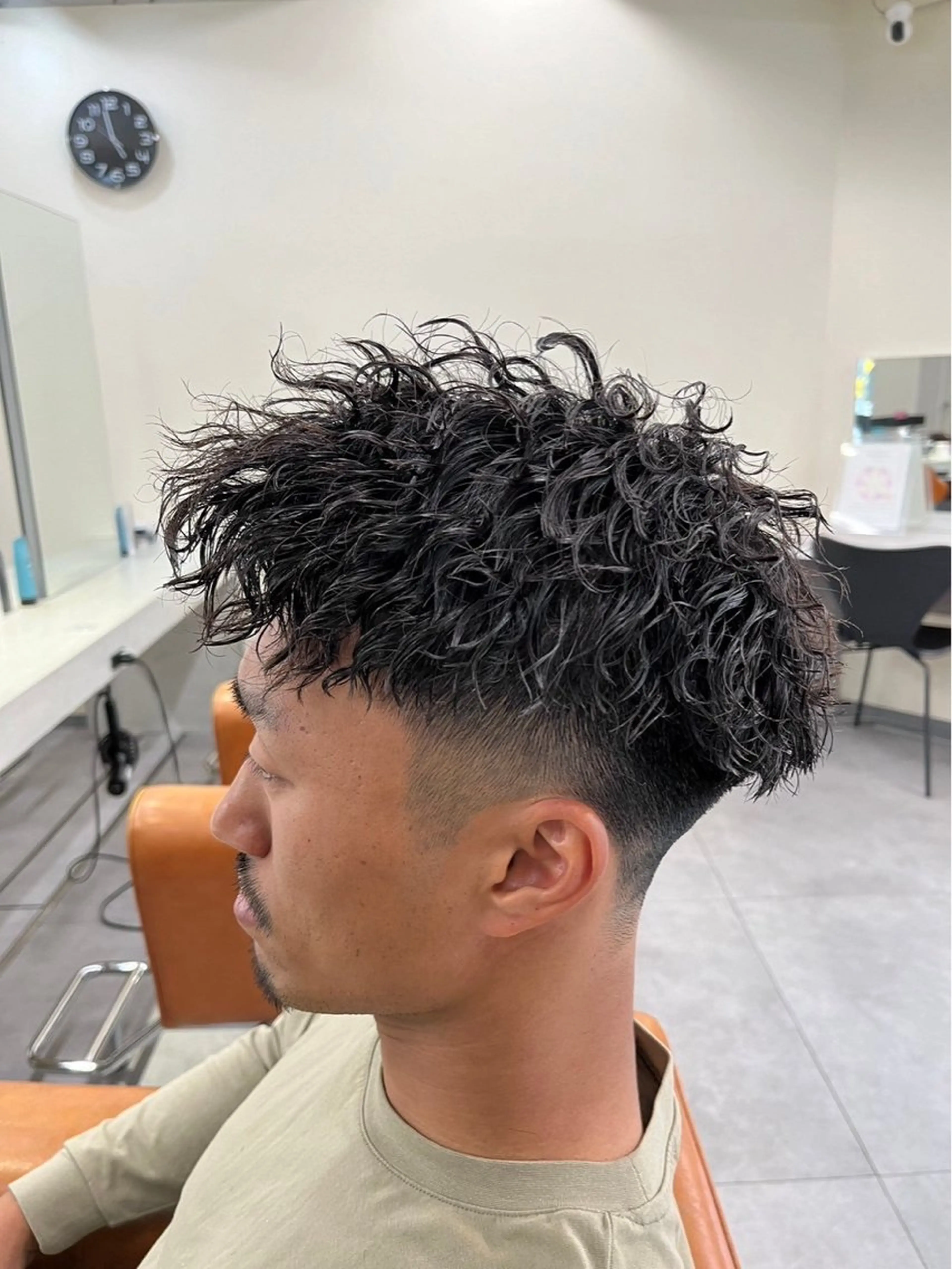 メンズ センターパート フェードカット マッシュ メンズパーマ メンズツイストパーマ パーマ／京都駅 ／メンズ/藤井　翔のヘアスタイル