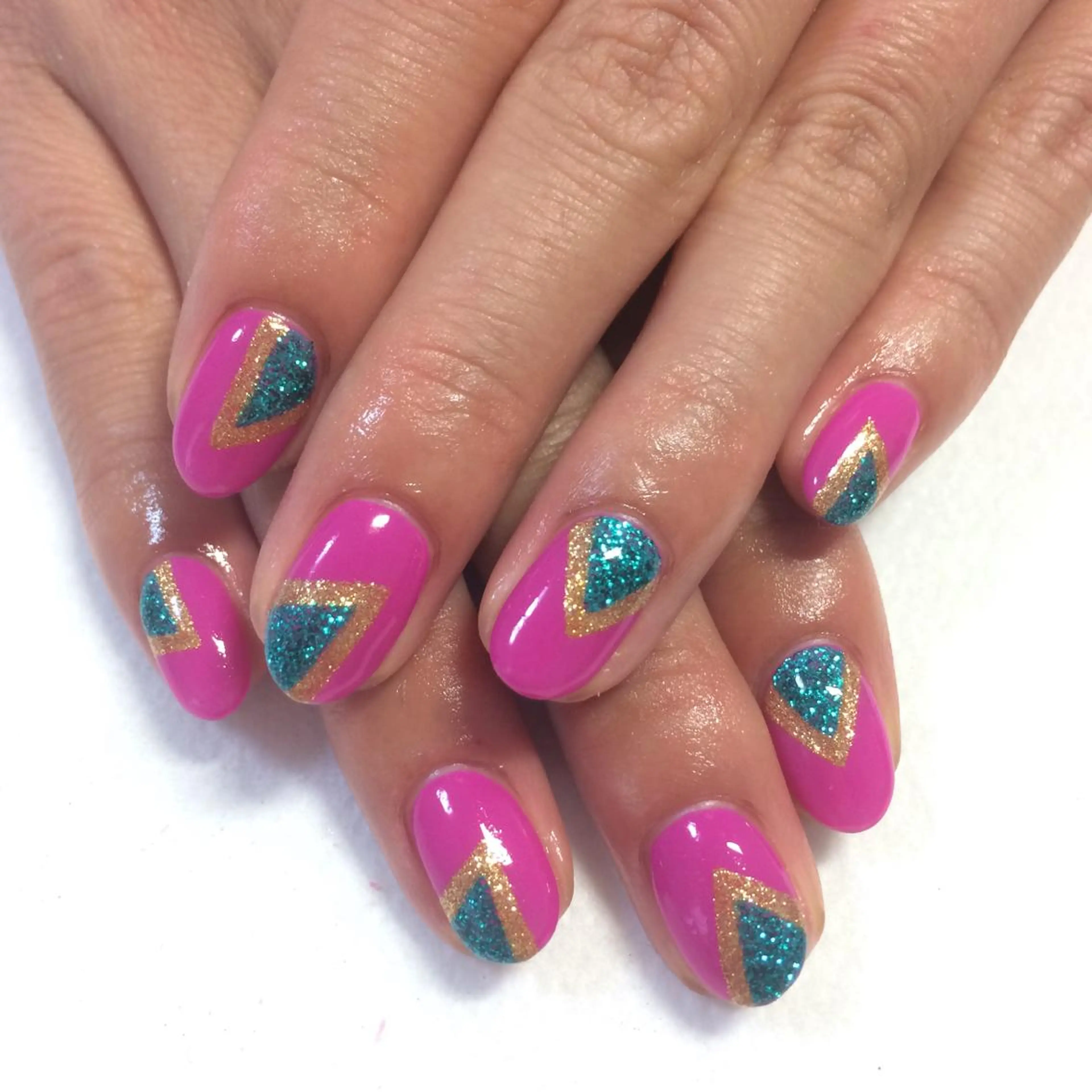 ネイル VIOLUS 関目のネイルデザイン