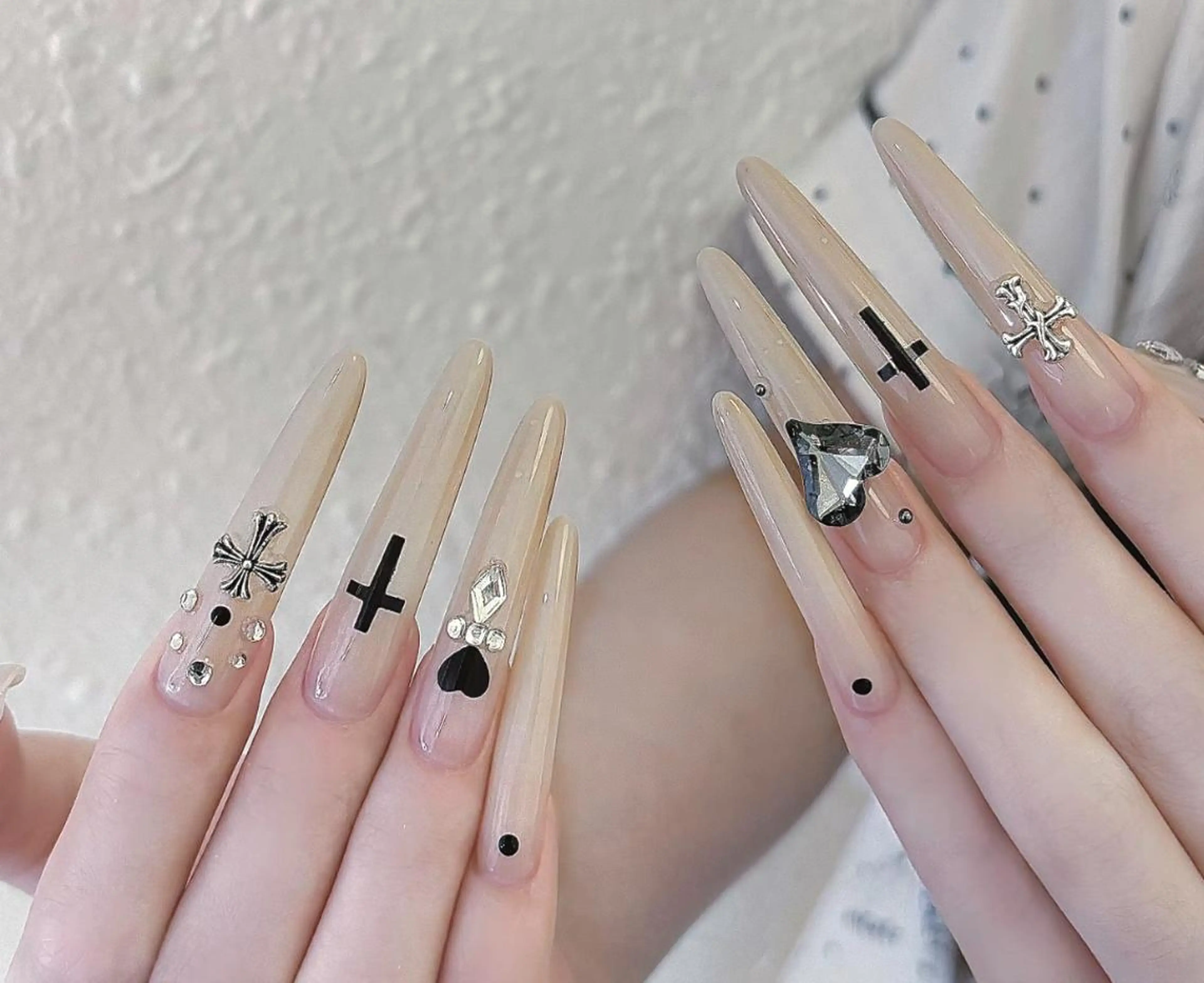 ネイル ハンドネイル エリ🫧 nail池袋東口のネイルデザイン