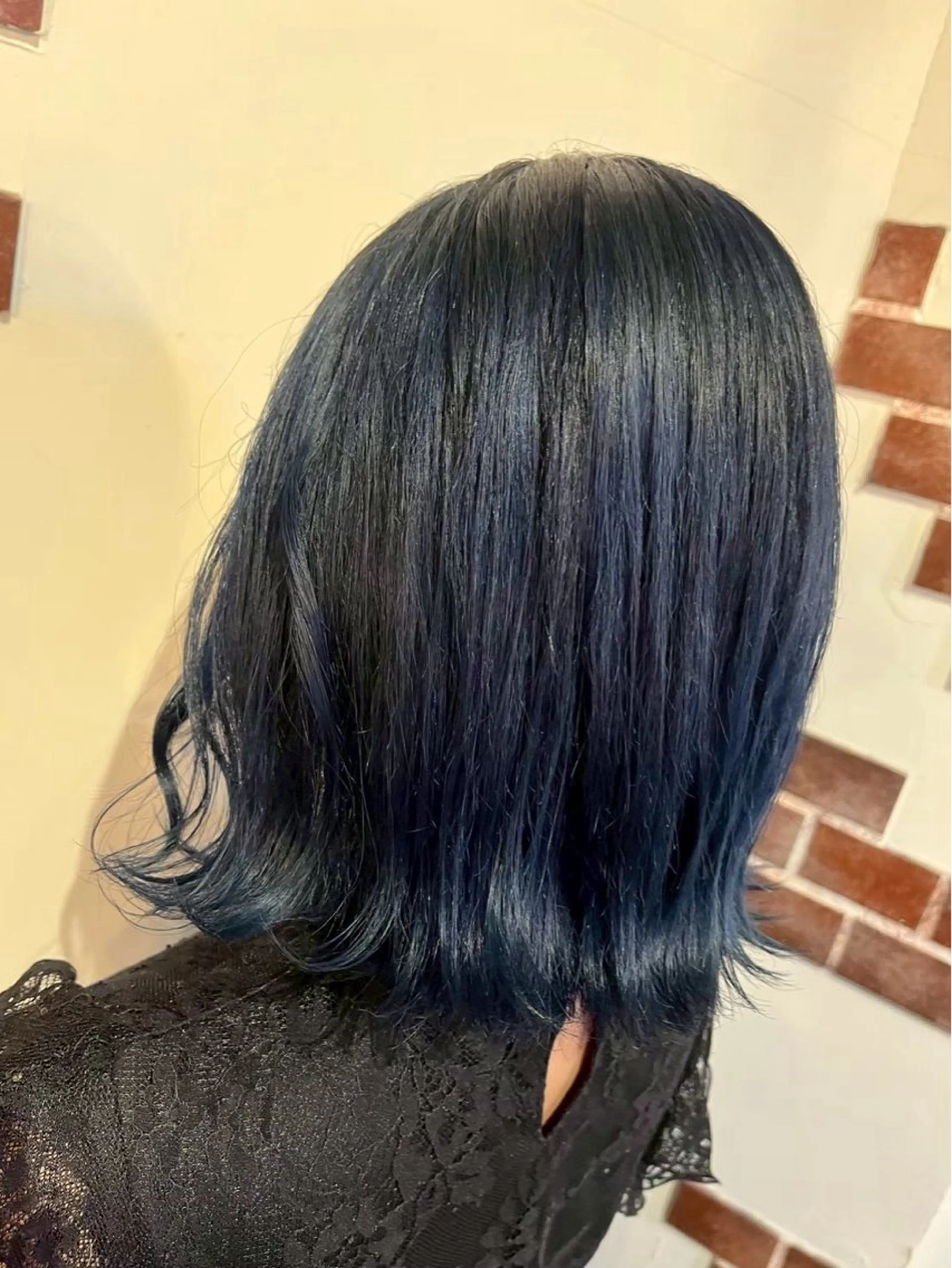 ミディアム ヘアカラー 高口 小春のヘアスタイル