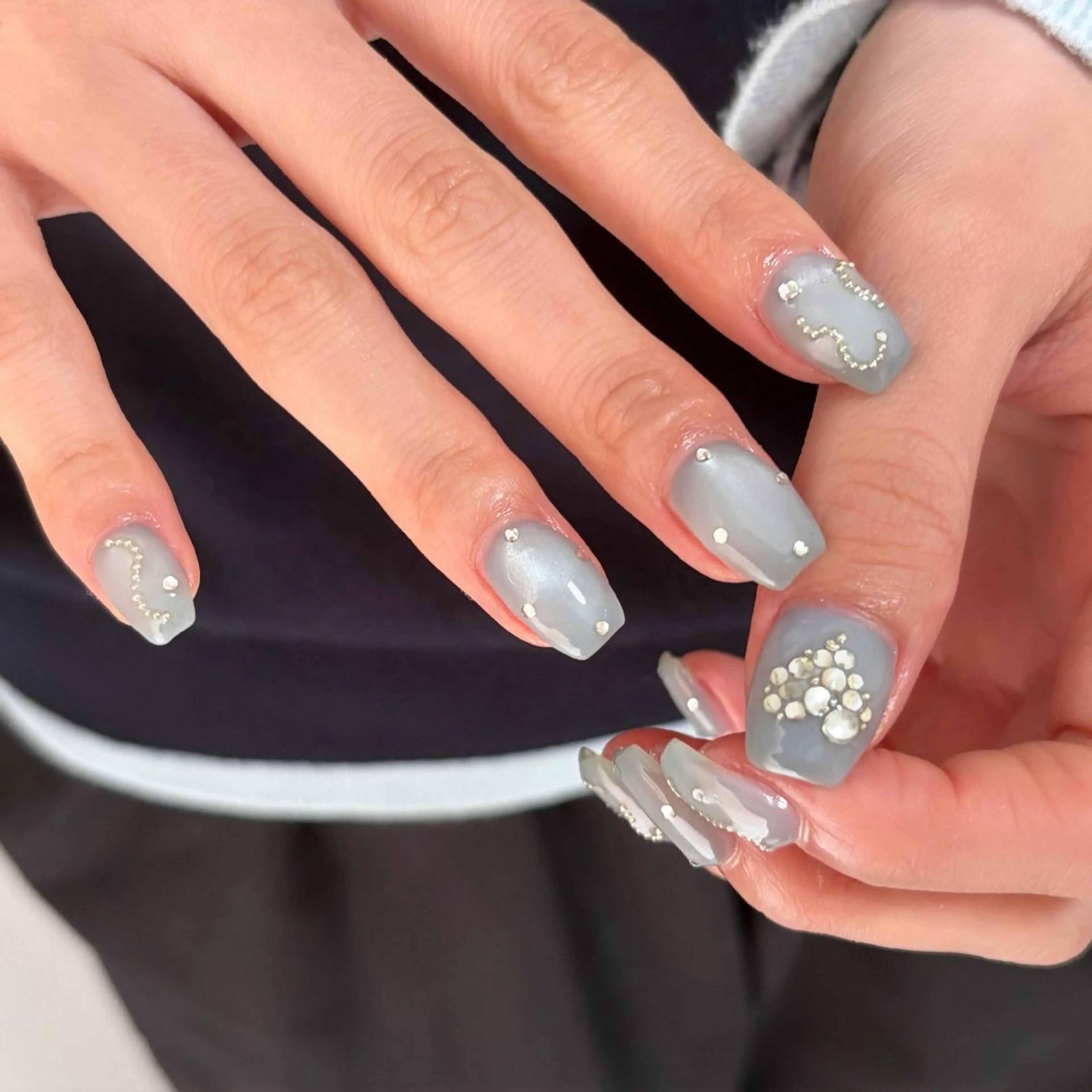 ネイル ハンドネイル フットネイル 直方市ネイルサロン minuitのネイルデザイン