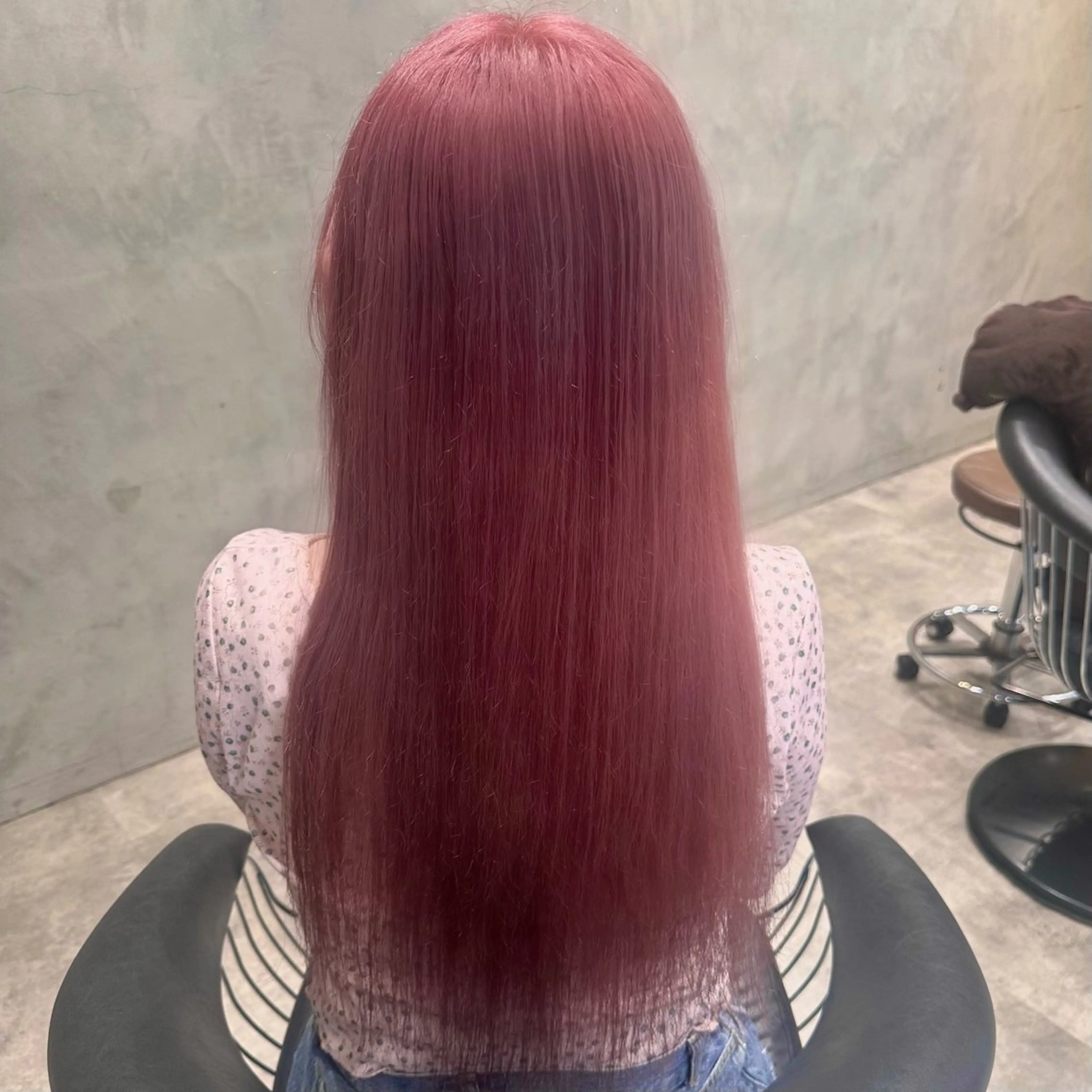 ロング カラー ヘアカラー YU-KI 🐈‍⬛のヘアスタイル