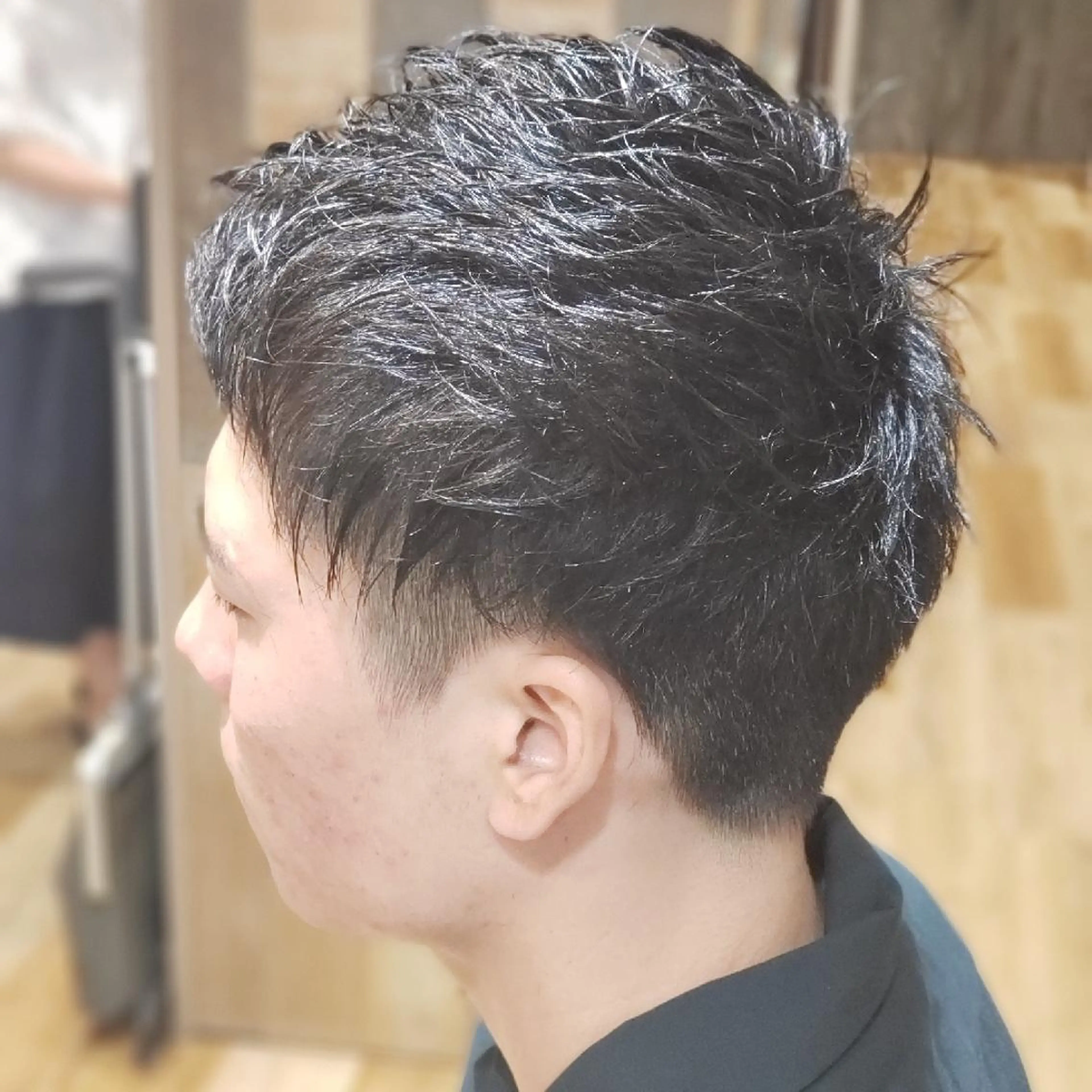 メンズ 槌本 健成のヘアスタイル