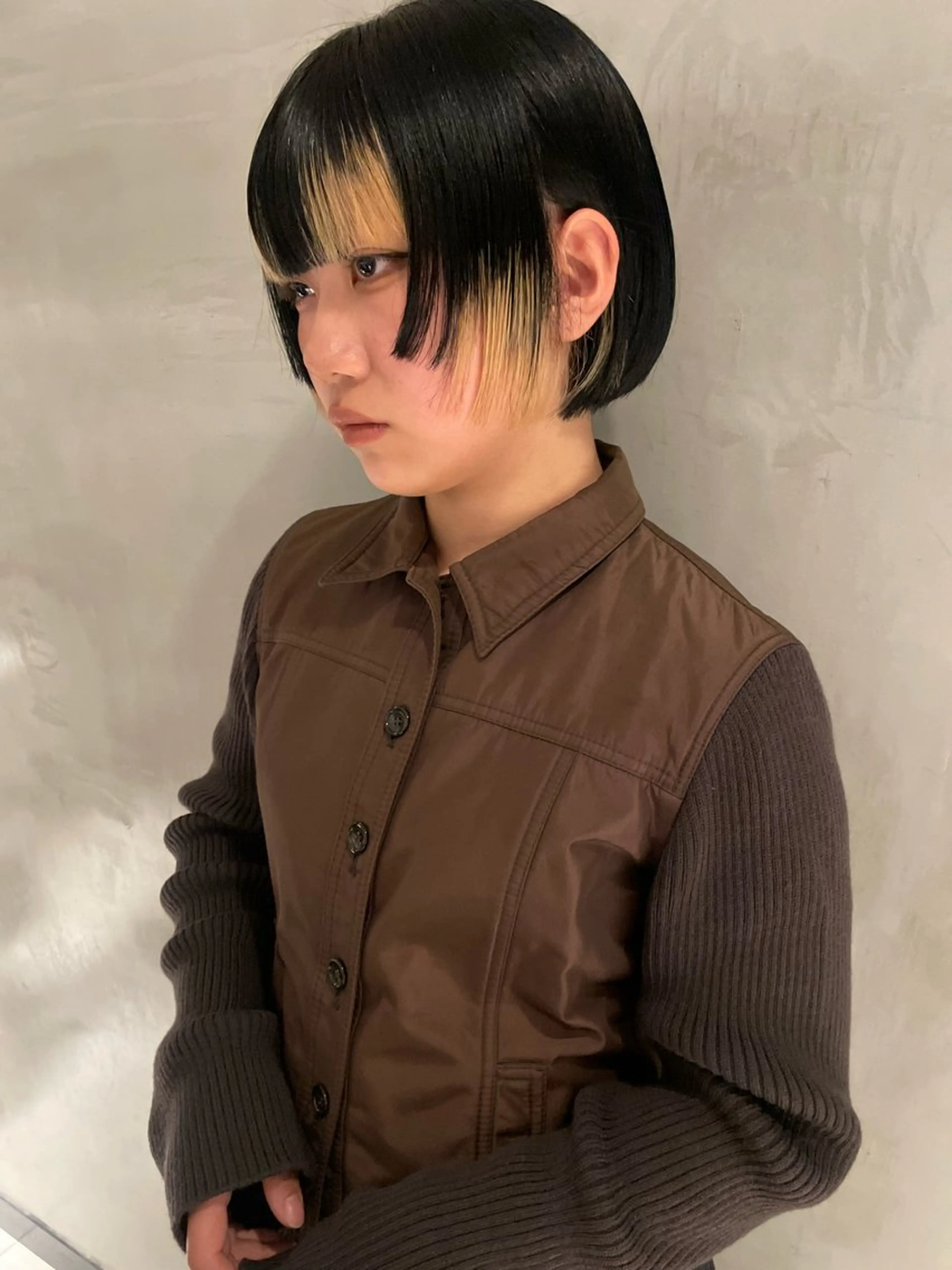 ショート カラー L&Co. BY LUCKHAIR所属・ブリーチ✧︎デザイン ゆうのヘアスタイル