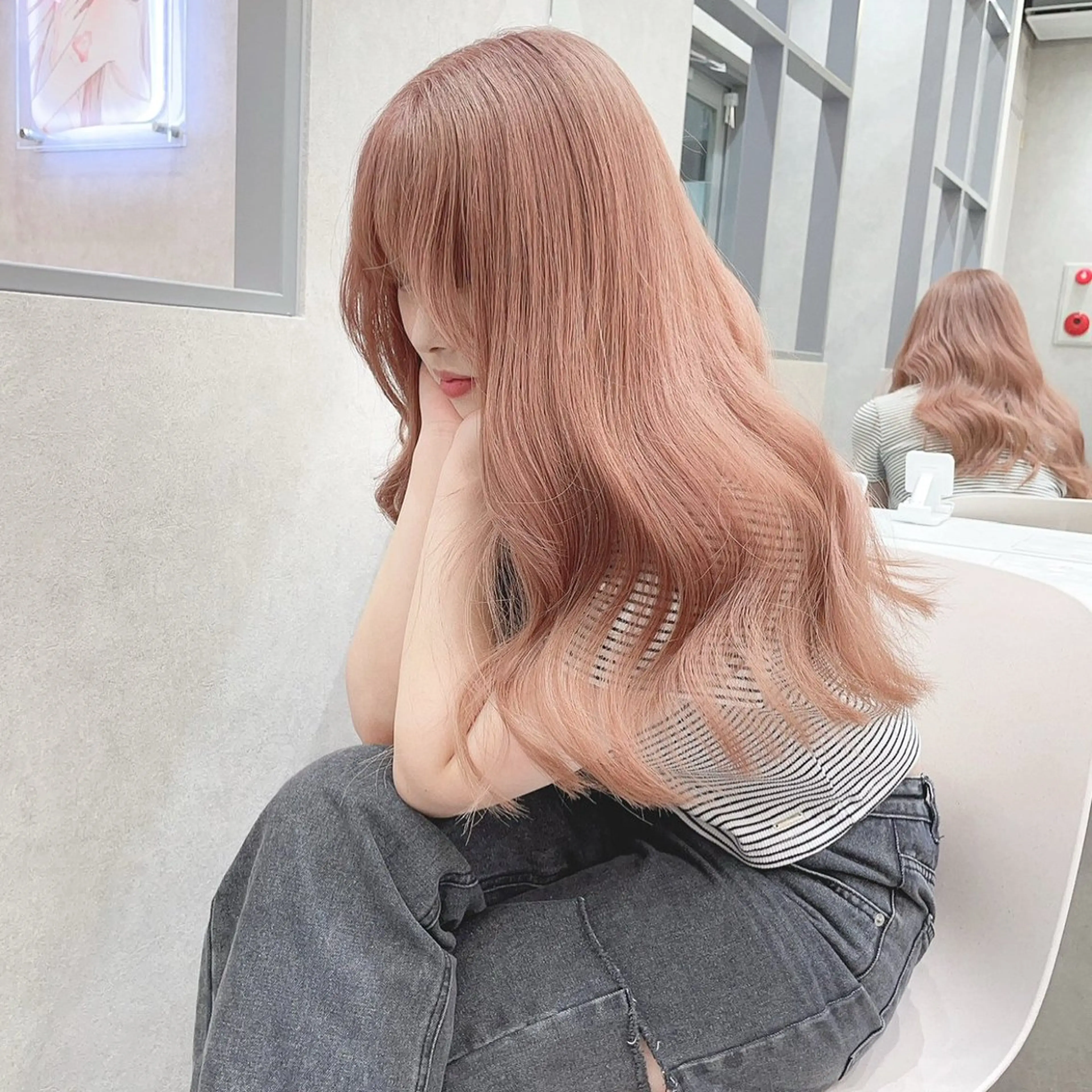 ロング karin ボブハイトーンのヘアスタイル