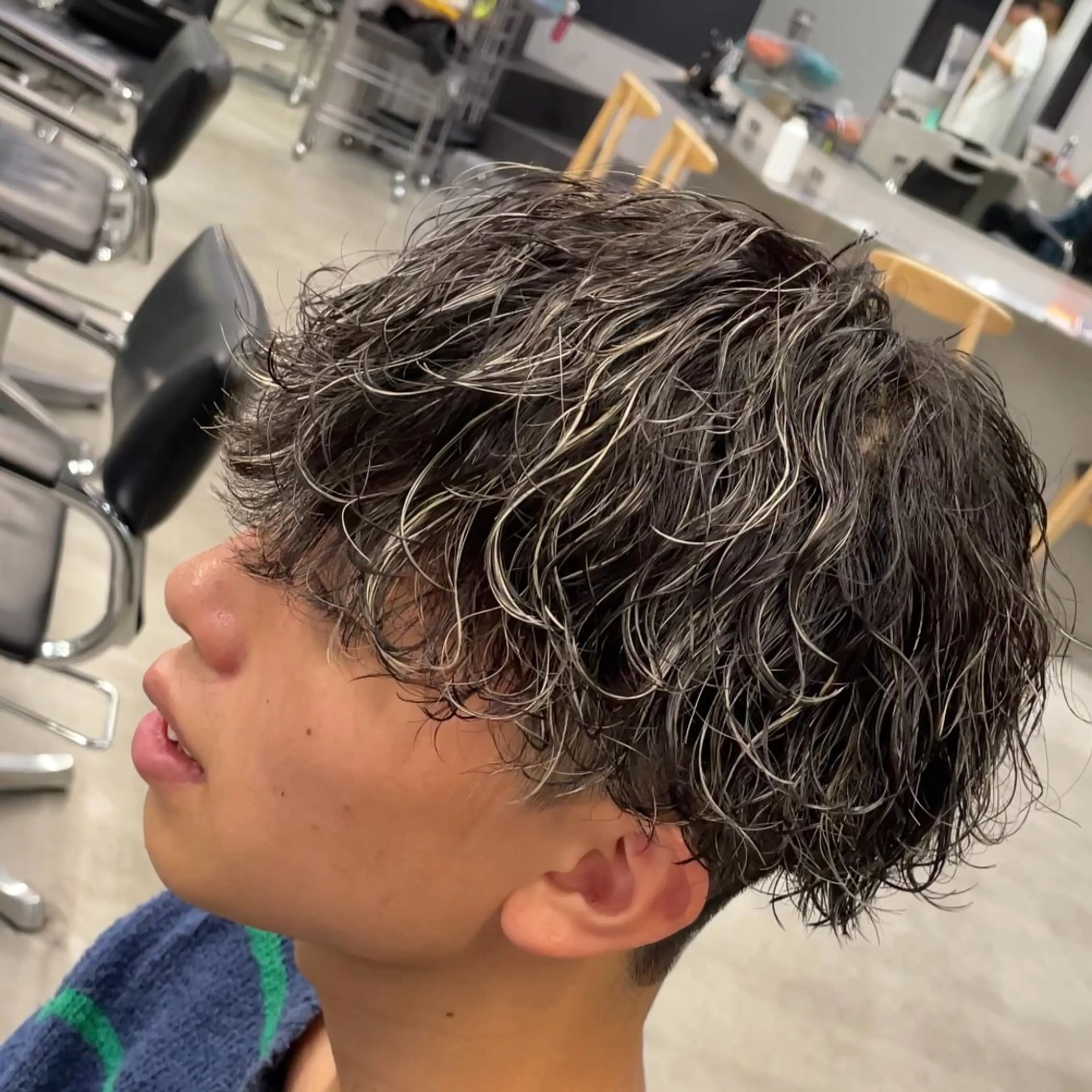 ミディアム カラー ヘアアレンジ メンズ fifth 石川 凪のヘアスタイル
