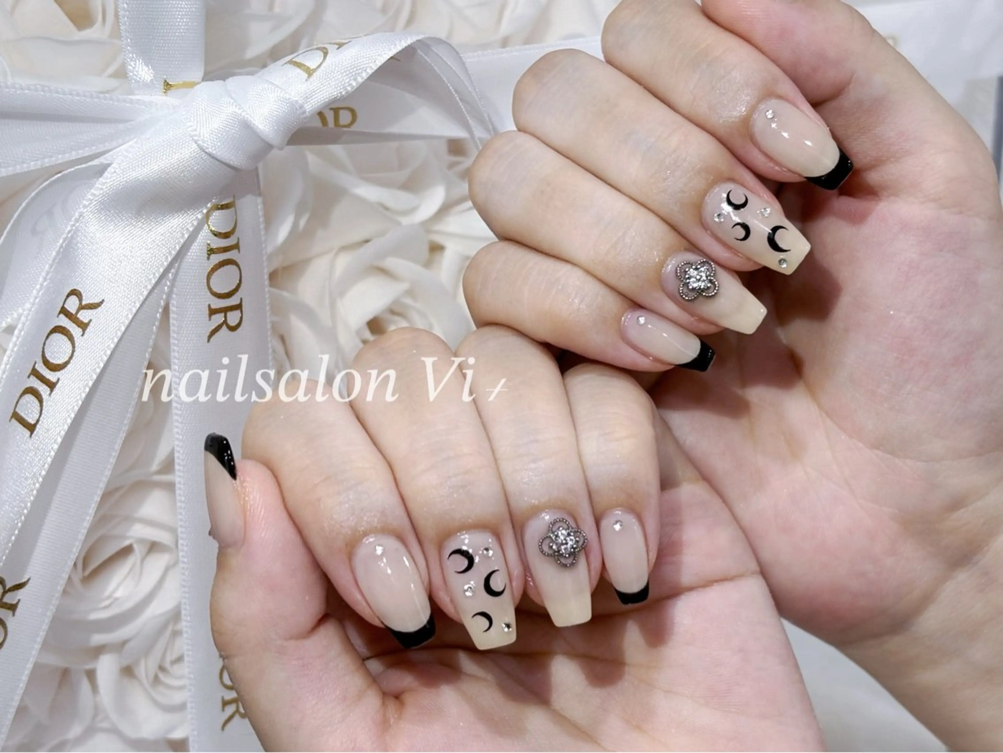 ネイル ハンドネイル Nailsalon Vi+ももか🩷のネイルデザイン
