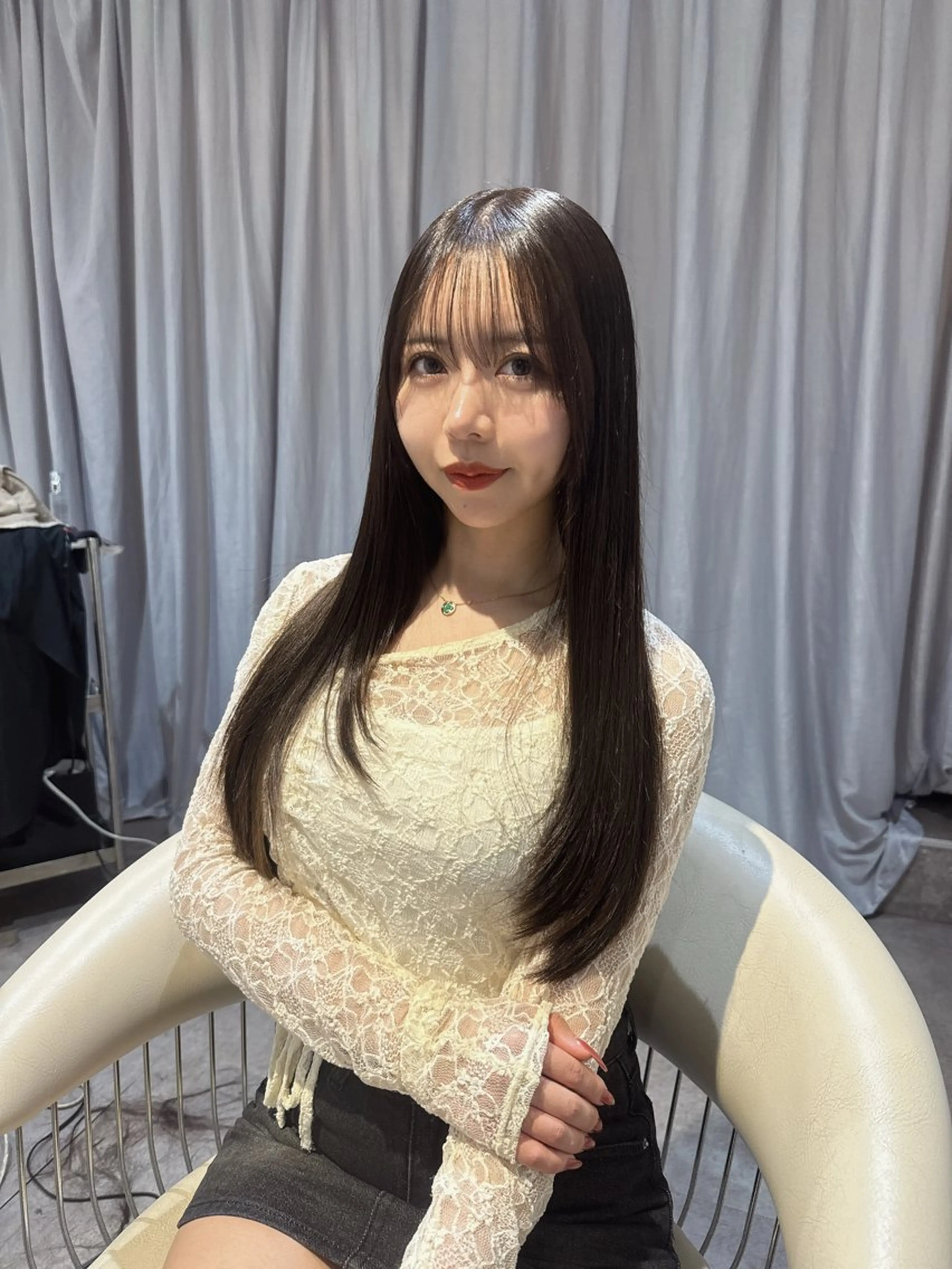 ロング カラー 透明感カラー グレージュ 顔まわりレイヤー レイヤーカット 小顔カット カット ヘアカラー トリートメント 💎透明感カラー特化 💎TAISEIのヘアスタイル