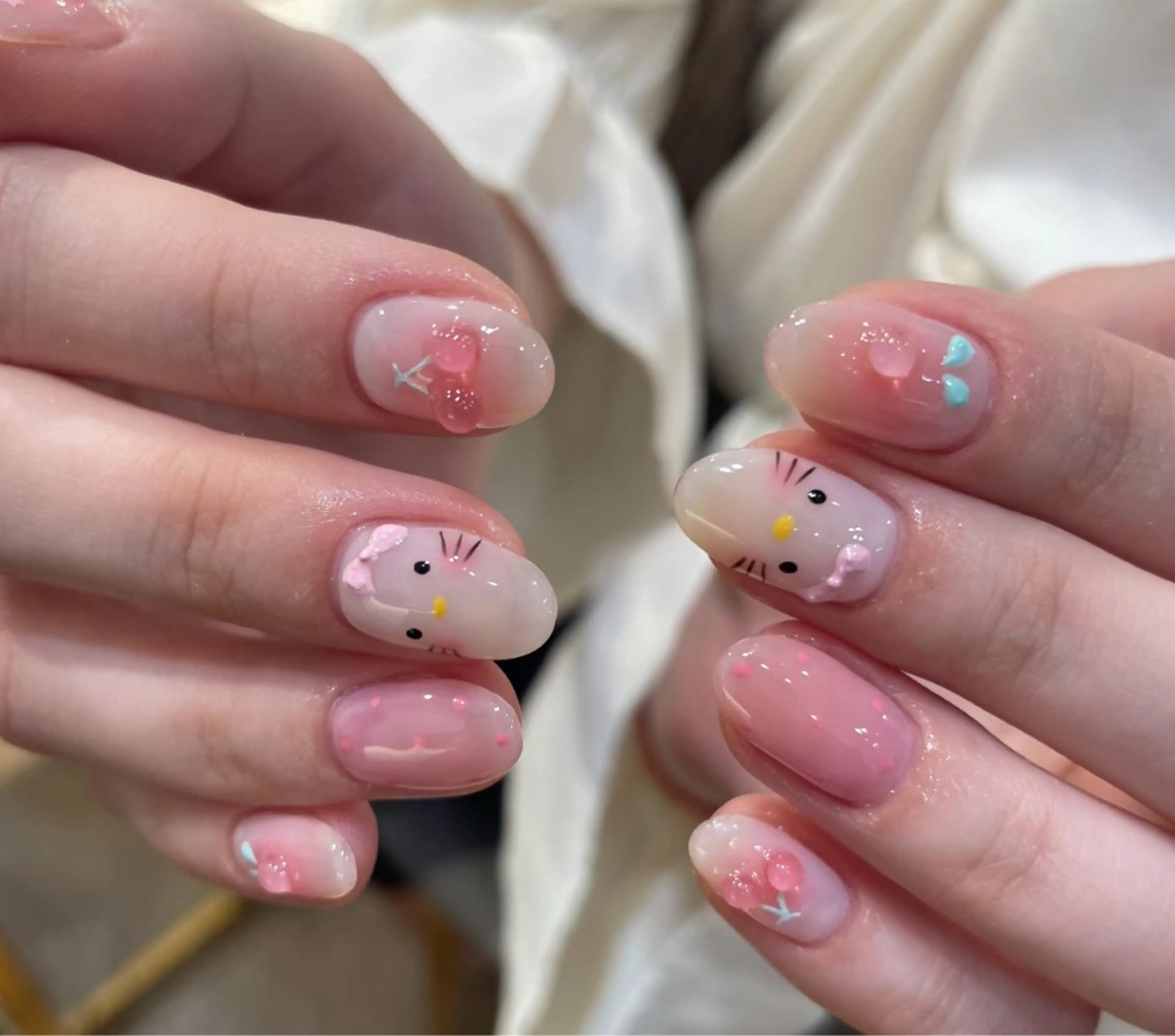 ネイル ハンドネイル ハンドケア 🍑 momo_nailのネイルデザイン