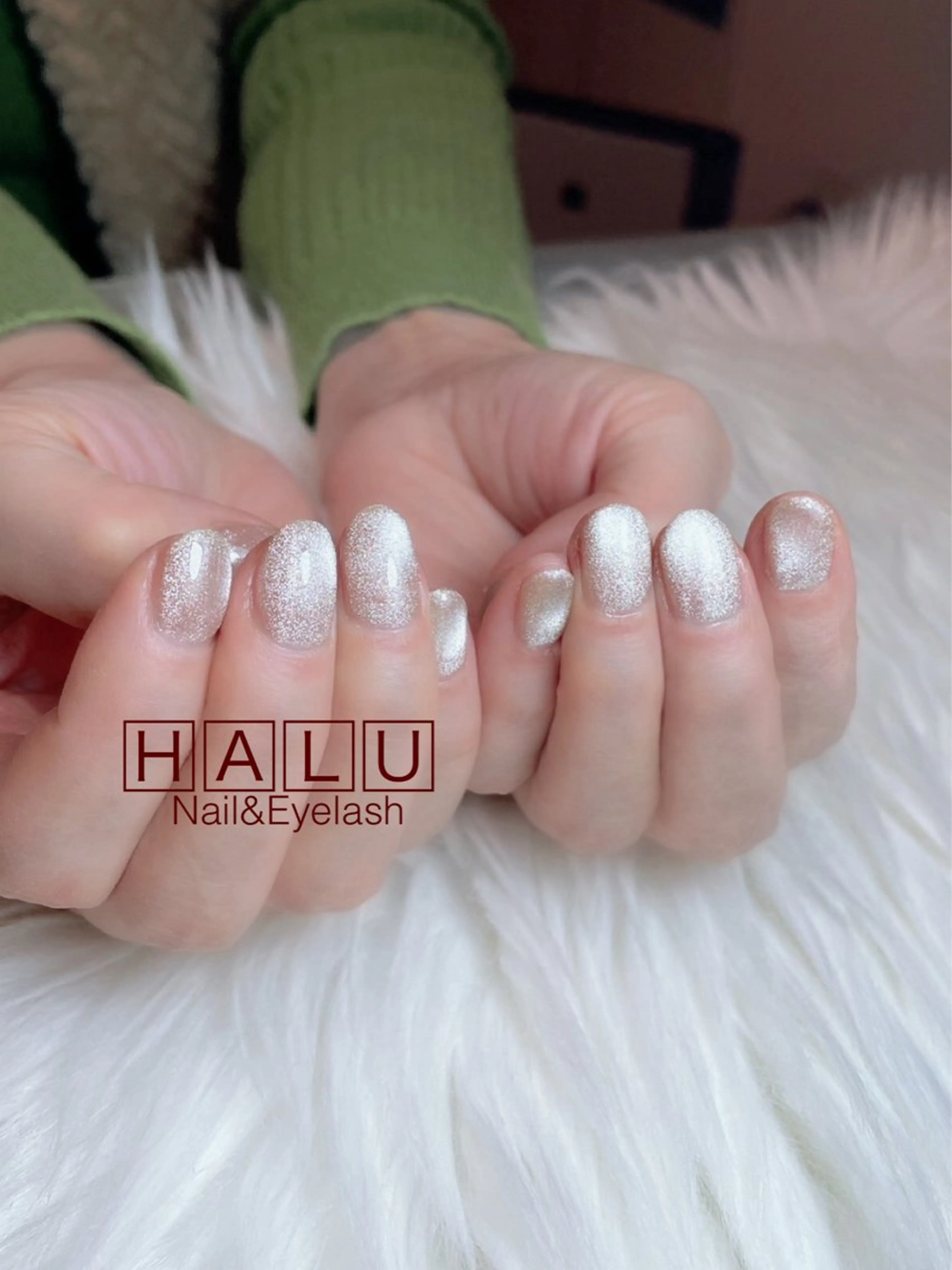 ネイル ゴールド マグネットネイル HALU ハルのネイルデザイン