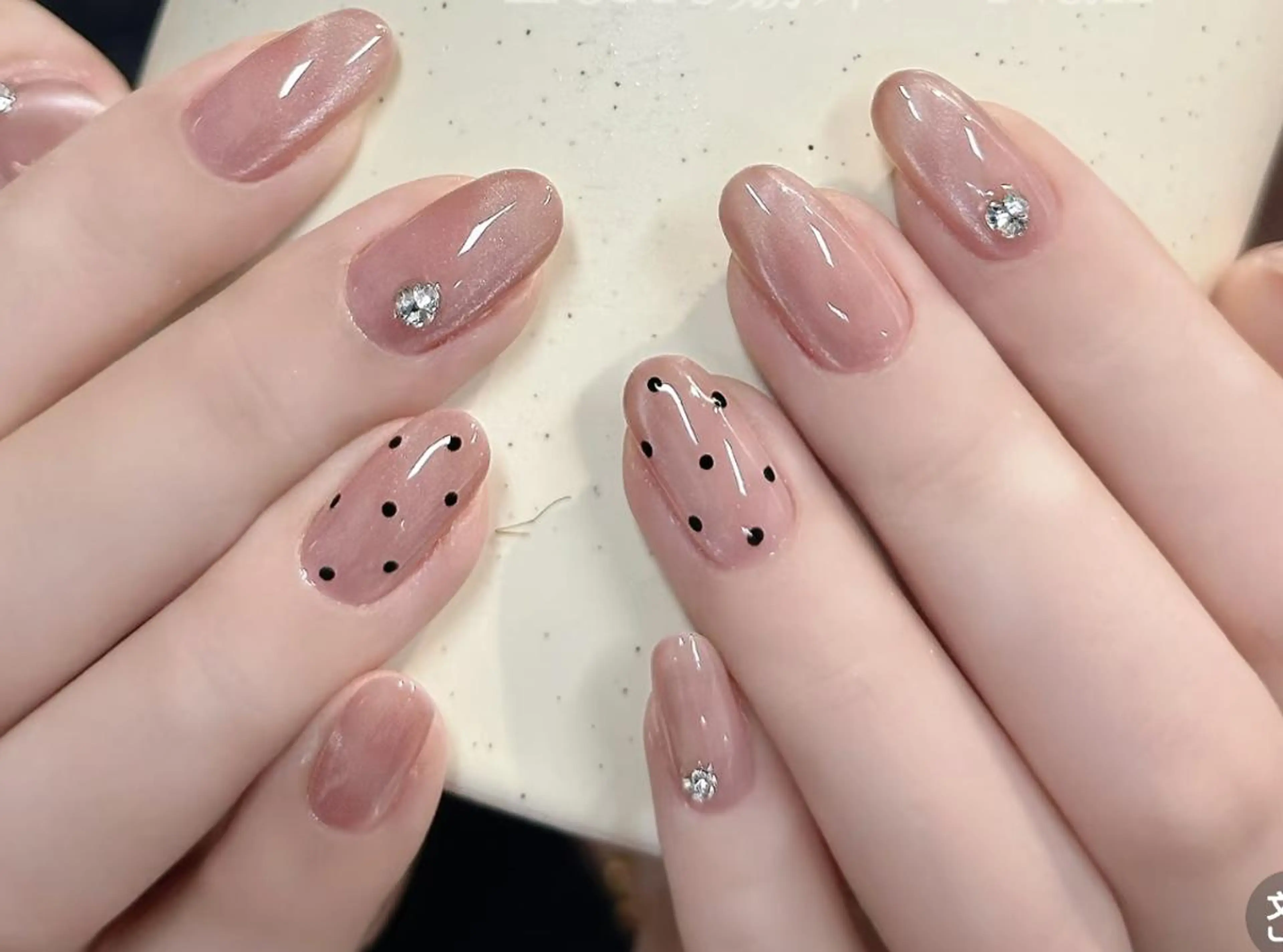 ネイル ハンドネイル 🎀 Ayaka_nailのネイルデザイン