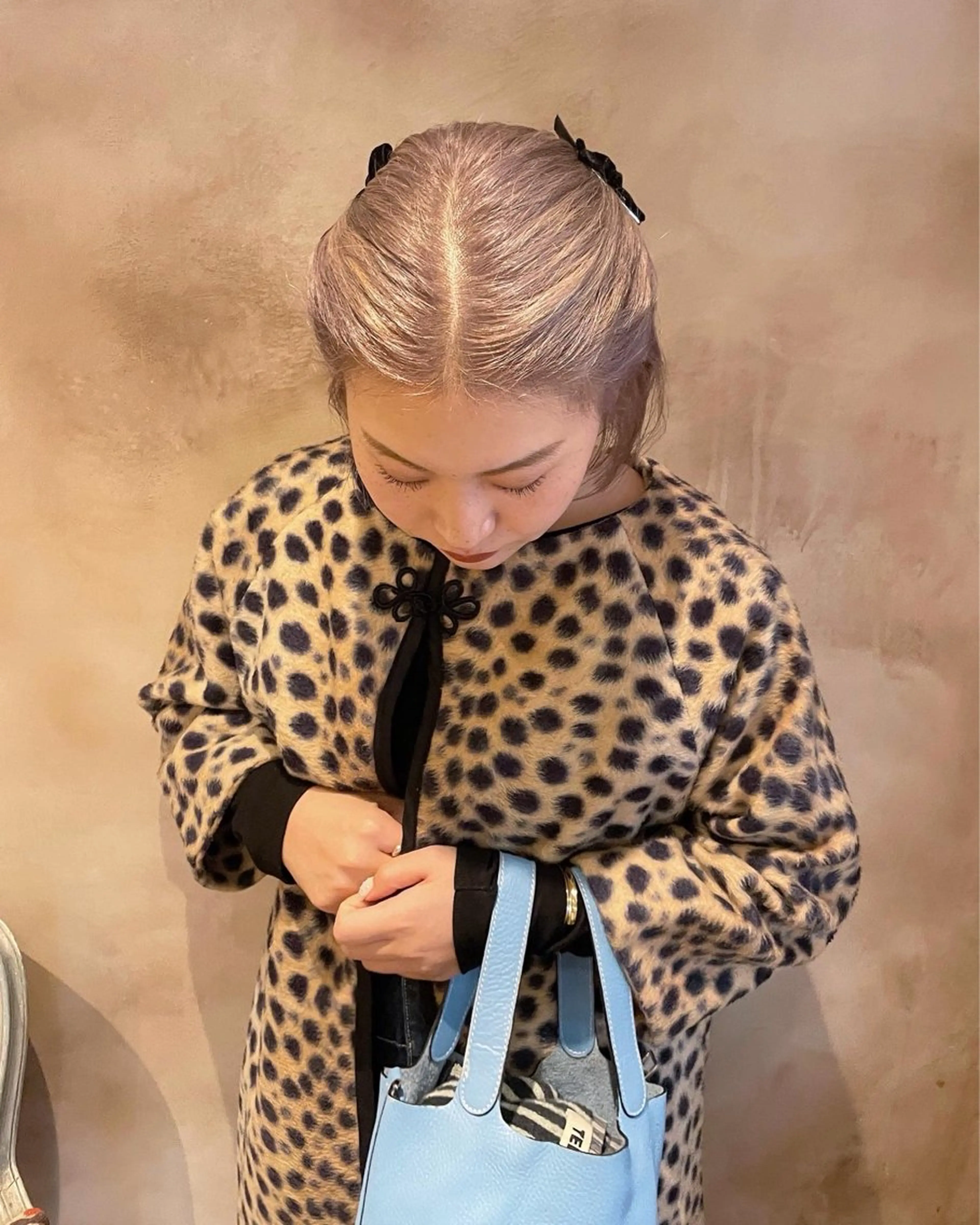 ミディアム カラー Zina難波/ 韓国ヘア🐰mikuのヘアスタイル