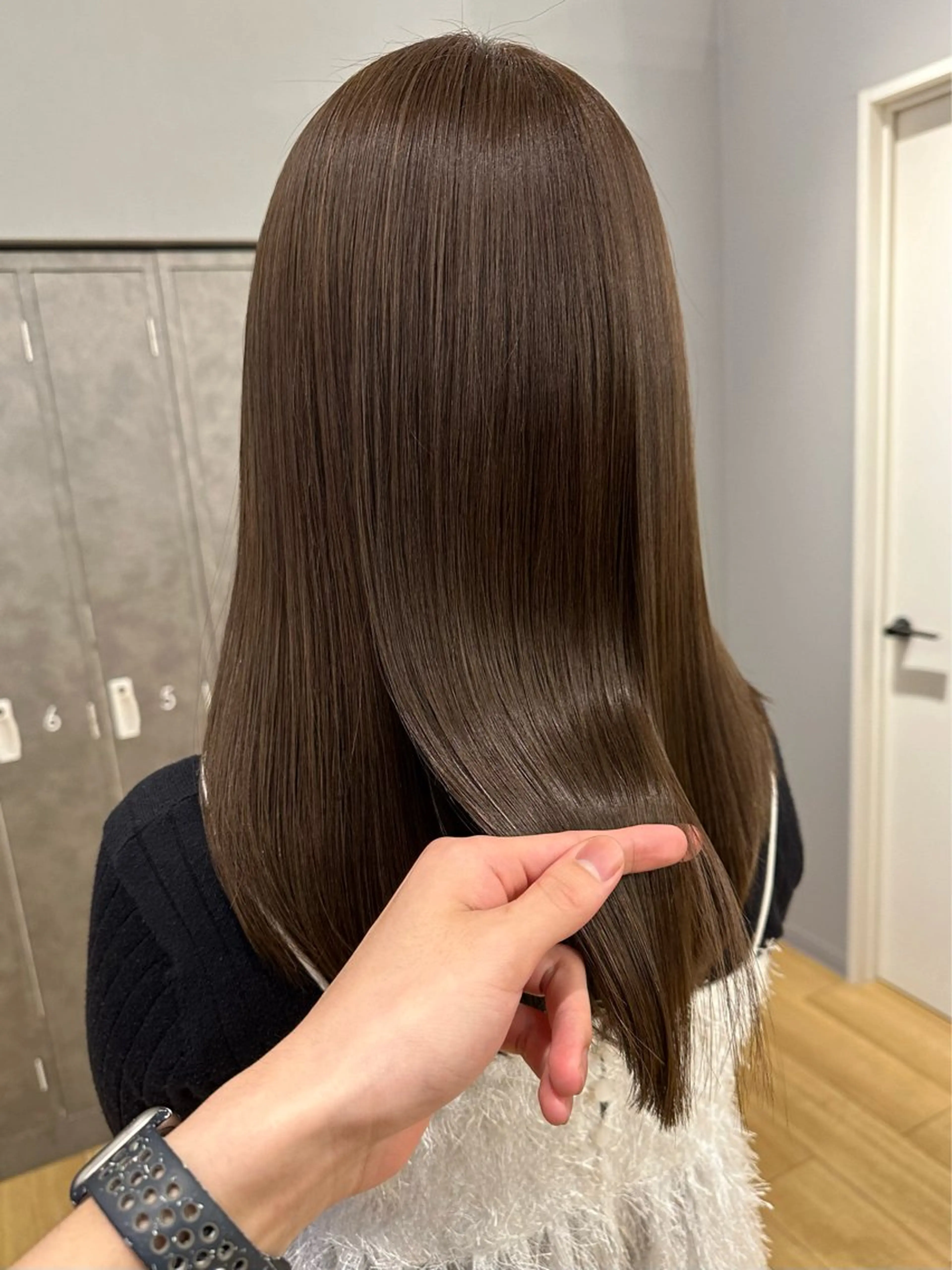 セミロング カラー ヘアカラー Defi梅田 岡 宗杜のヘアスタイル