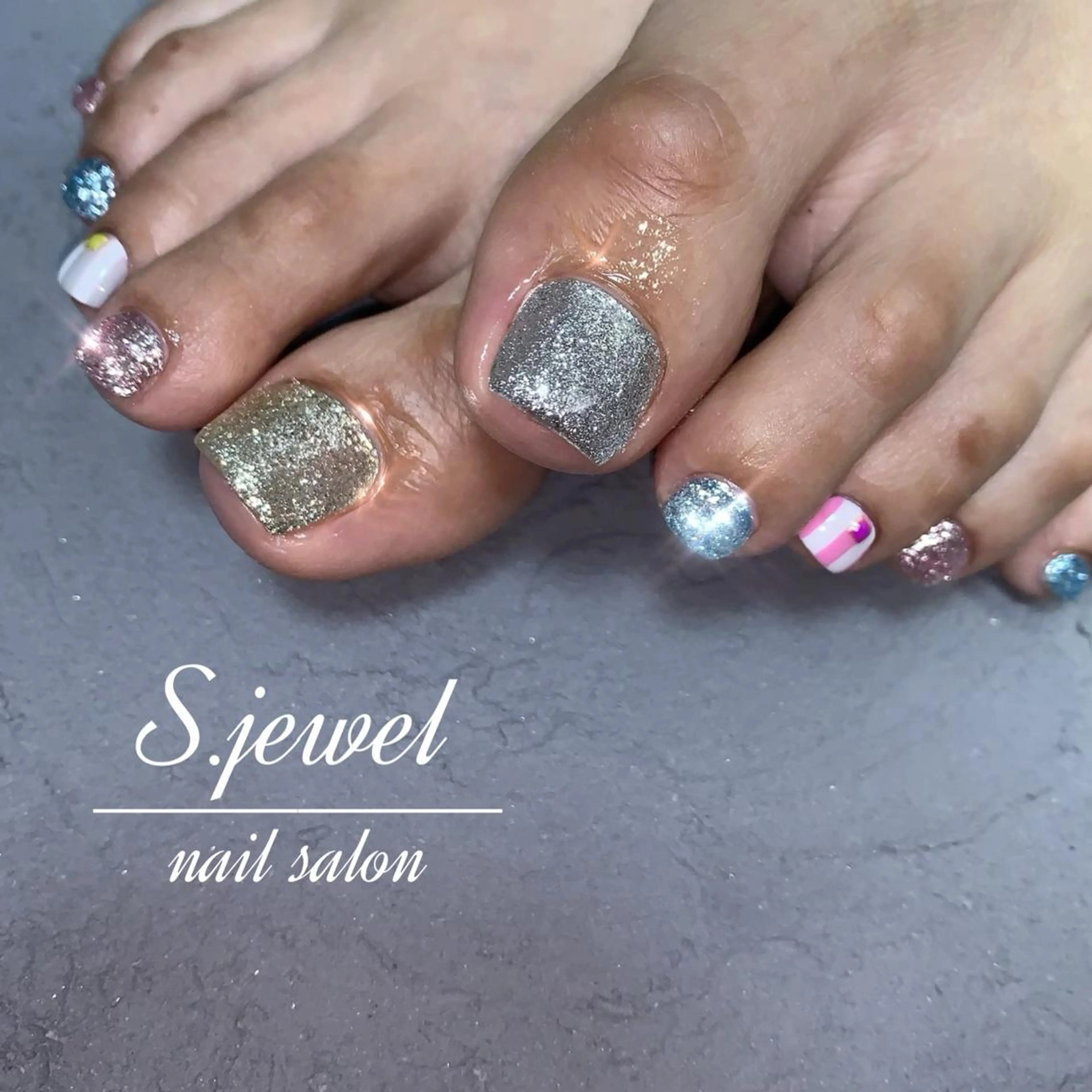 ネイル S. JEWELのネイルデザイン