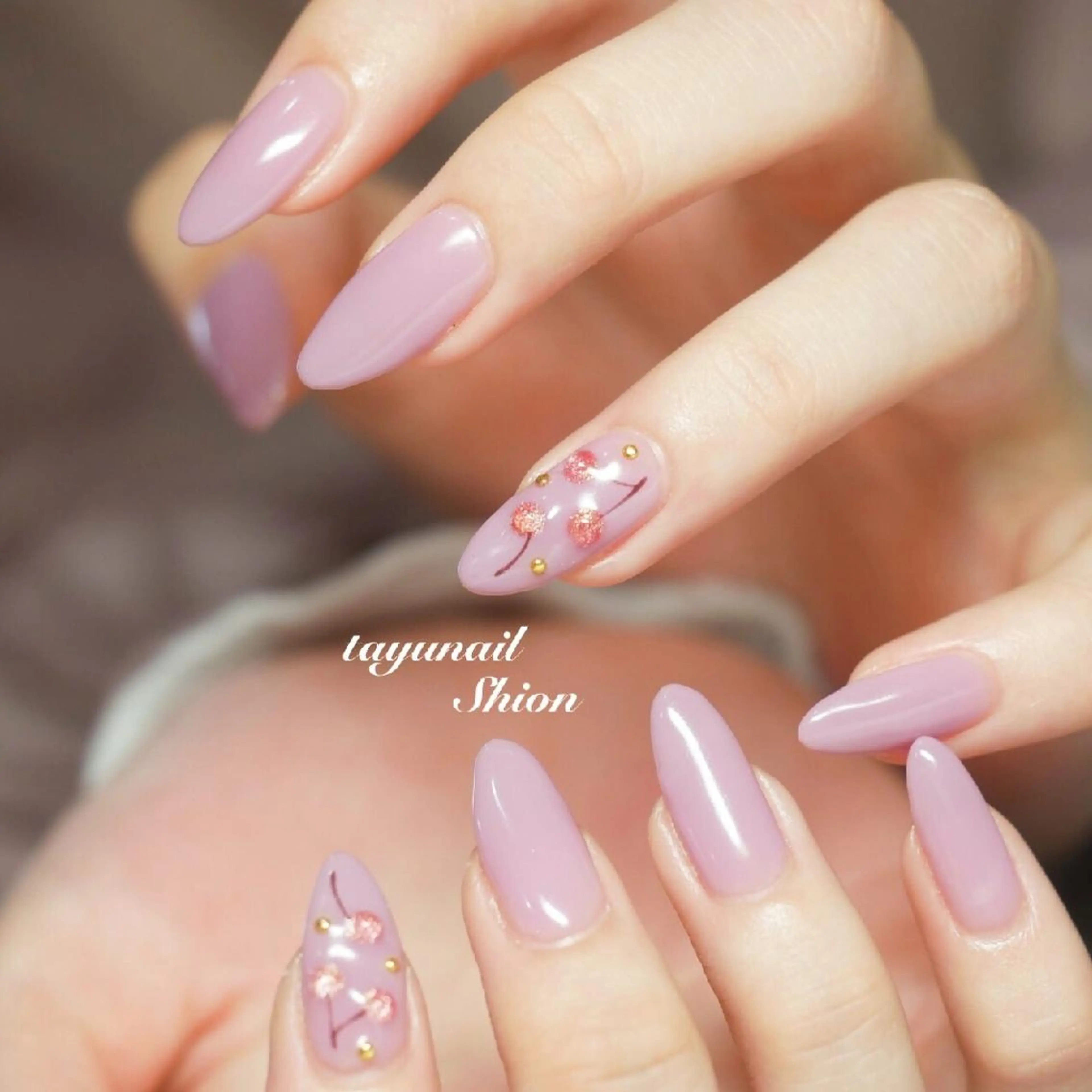 ネイル ブルー ジェルネイル ロングネイル パラジェル ぷっくりネイル ネイルサロン 【たゆnail】のネイルデザイン