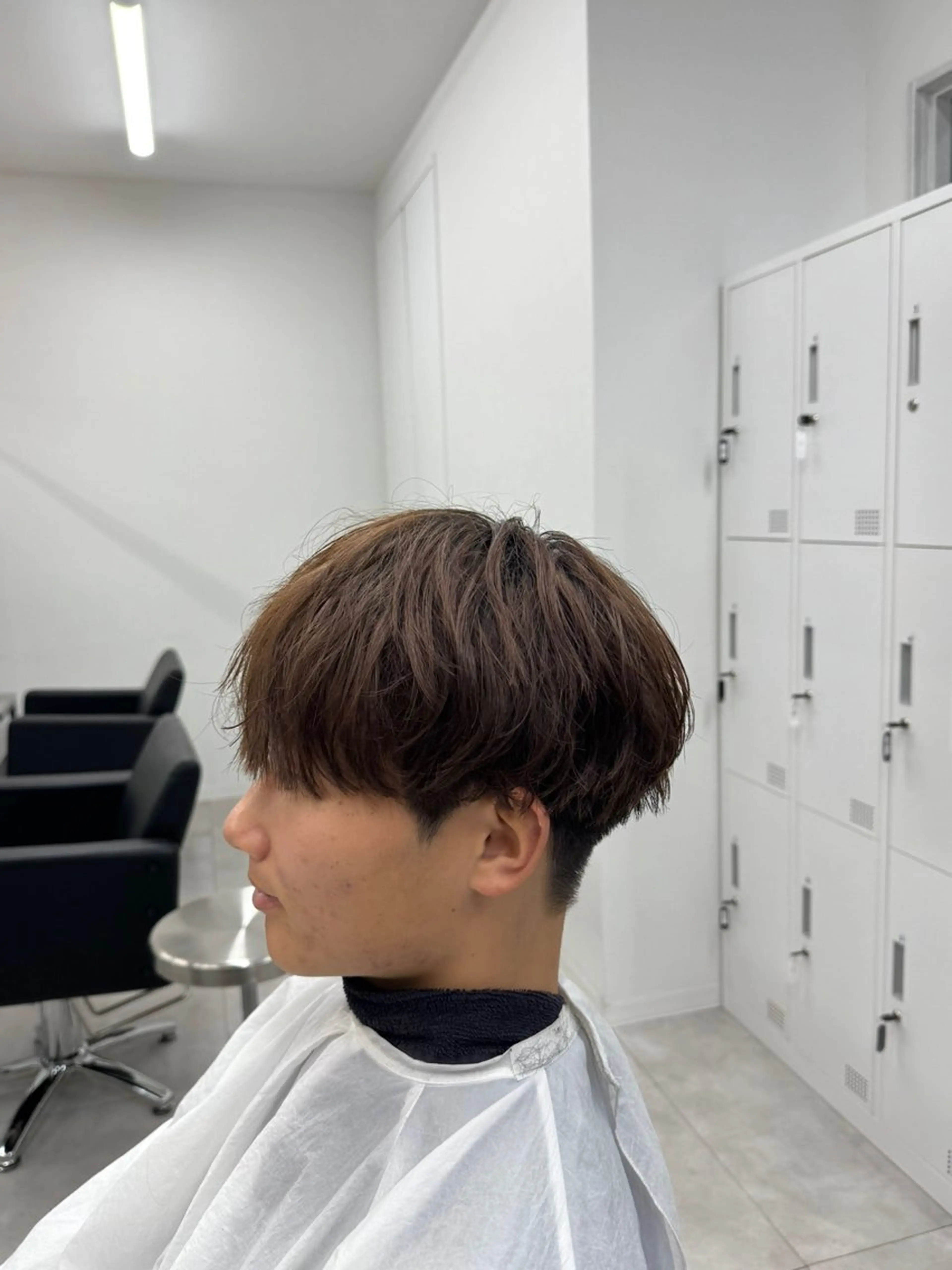 メンズ 赤み消し／アッシュ系 ／ダウンパーマ／優斗のヘアスタイル