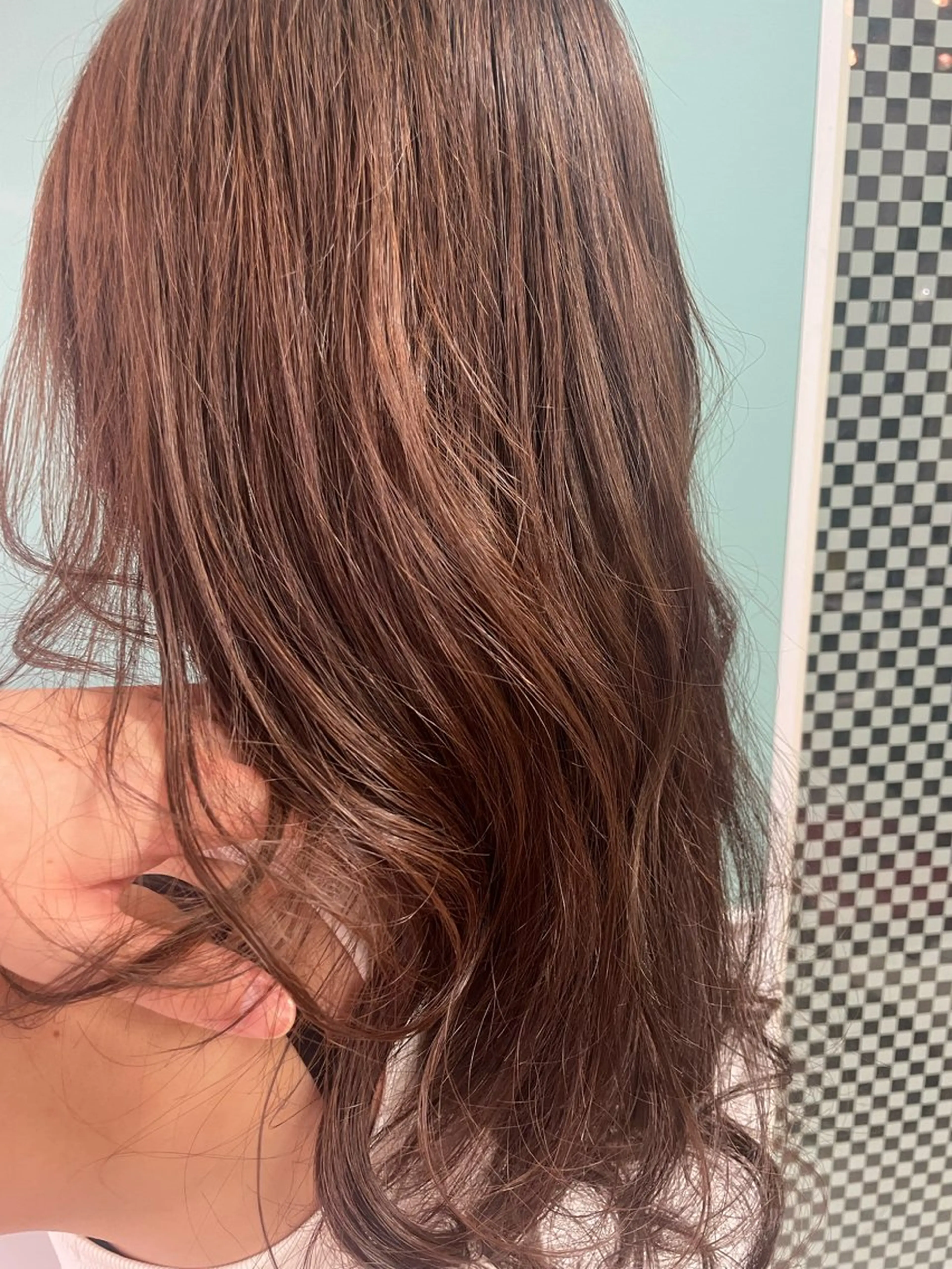 カラー ヘアカラー トリートメント 前田圭哉／ストレート ／艶髪／艶カラーのヘアスタイル