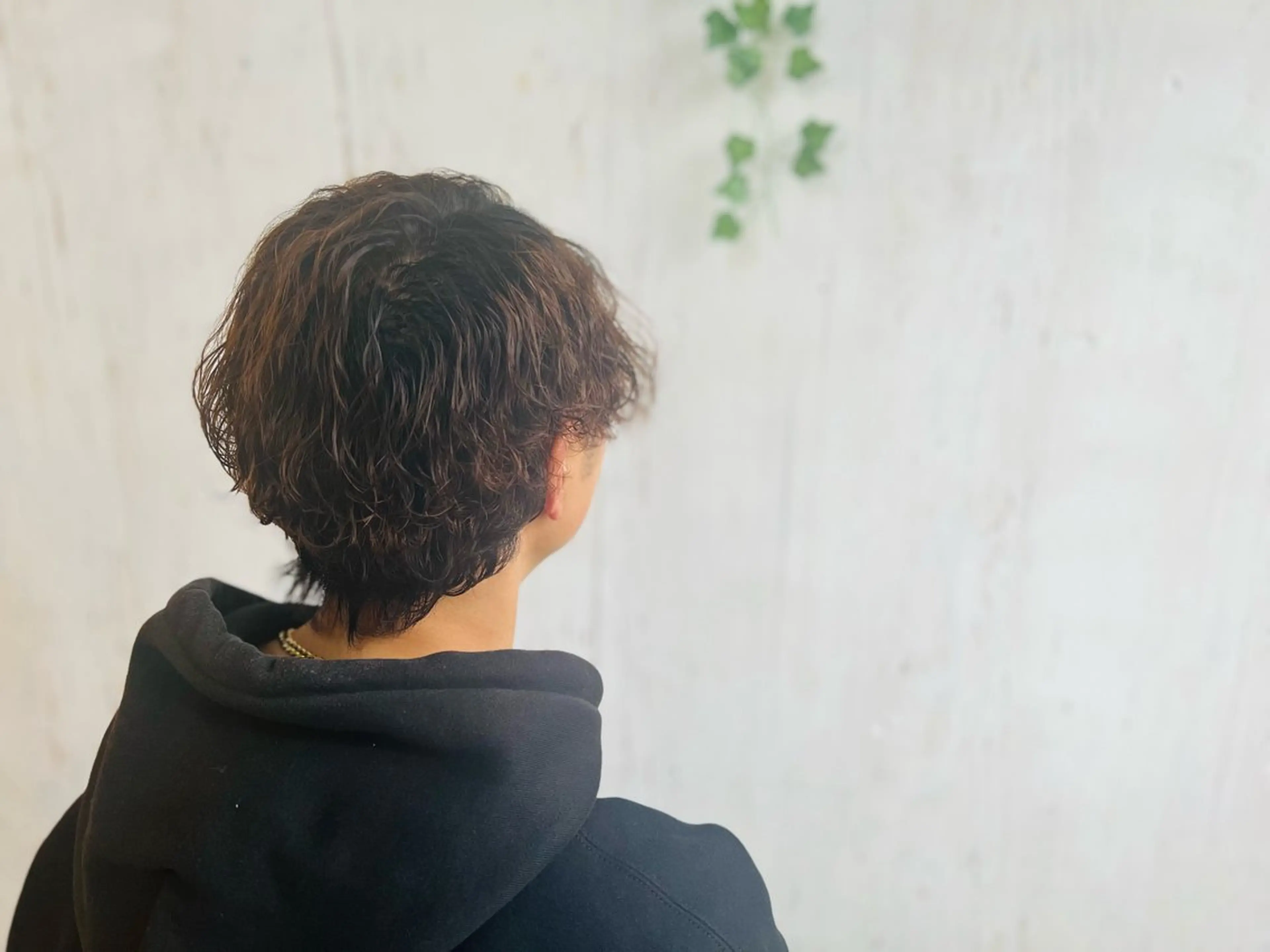 パーマ メンズ メンズパーマ 波巻きパーマ 吉田 悠乃のヘアスタイル