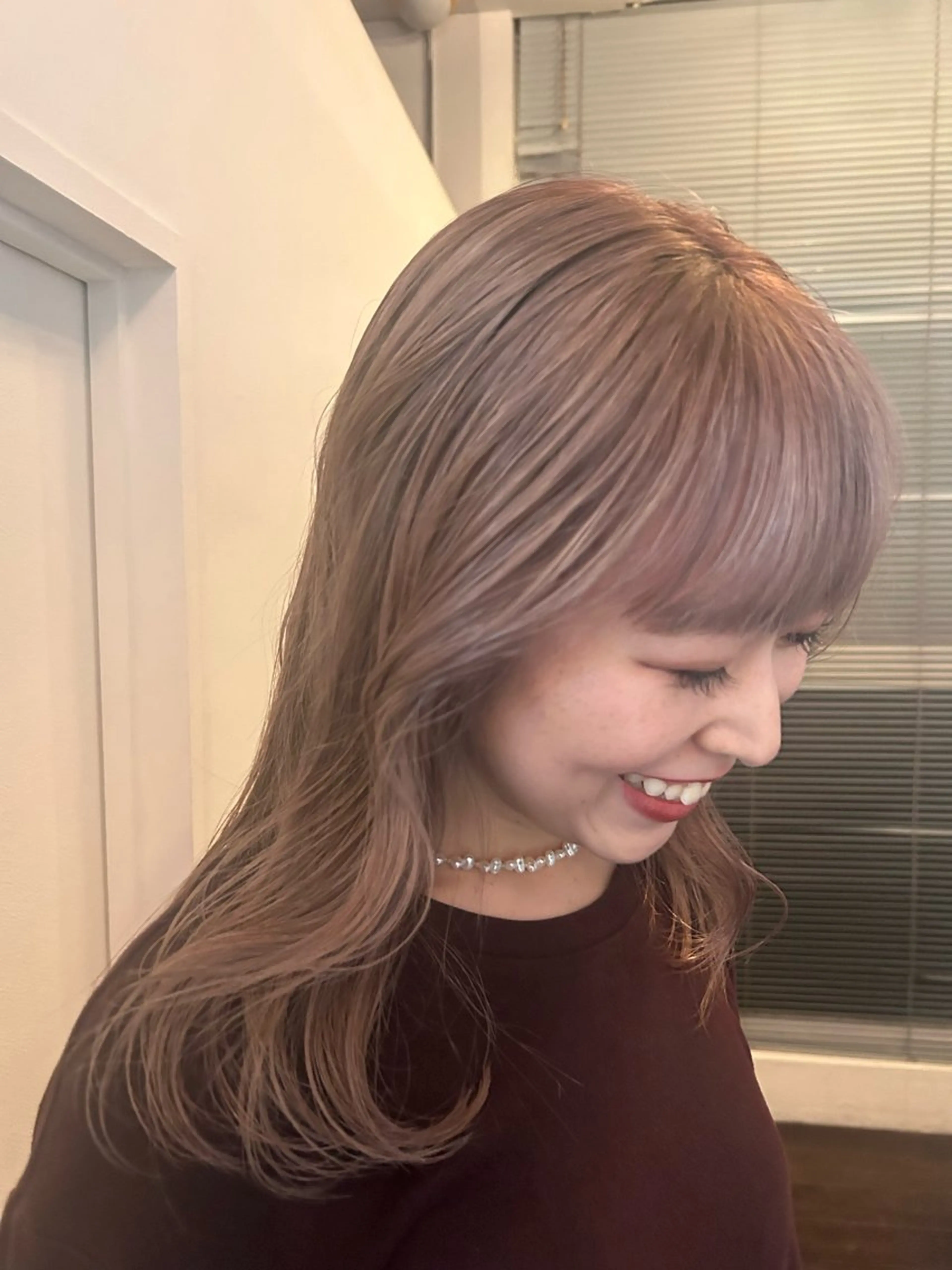 カラー VISION   aoyama所属・かがやしづ ⭐️ハイトーンのヘアスタイル