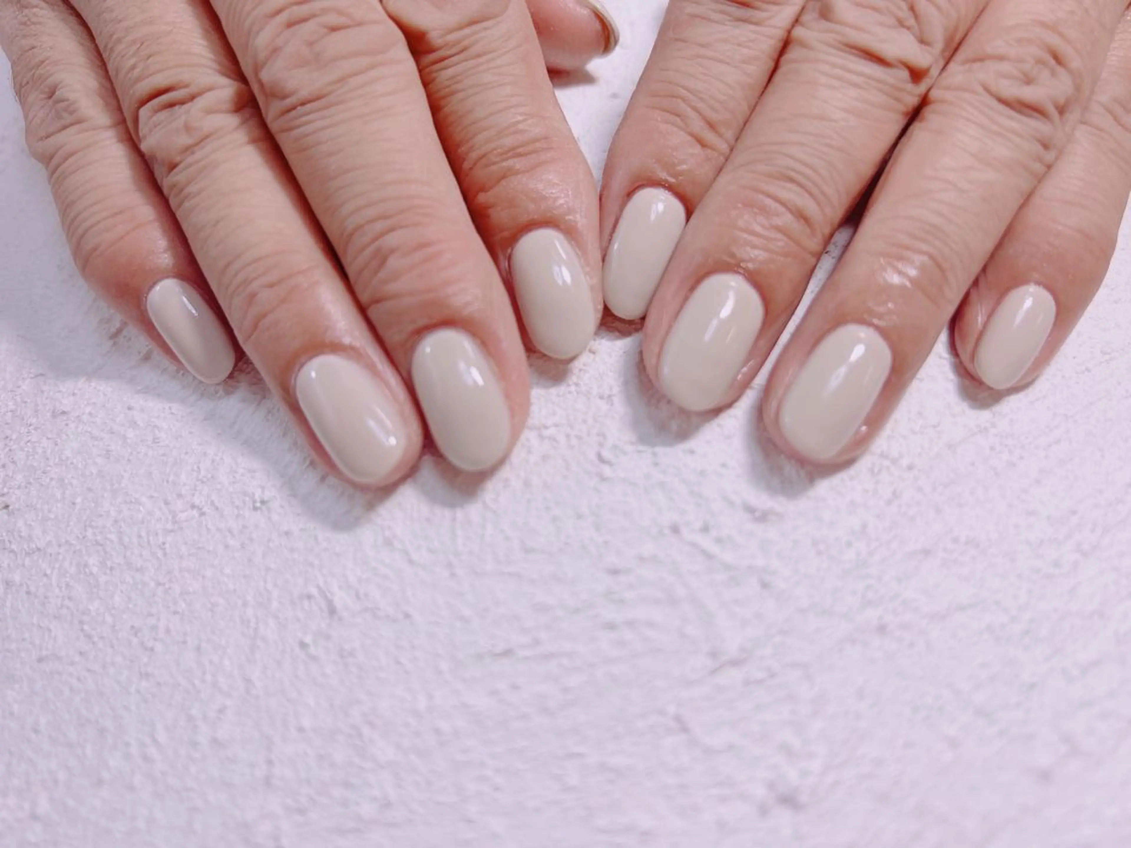 ネイル ジェルネイル Regaro i.sのネイルデザイン