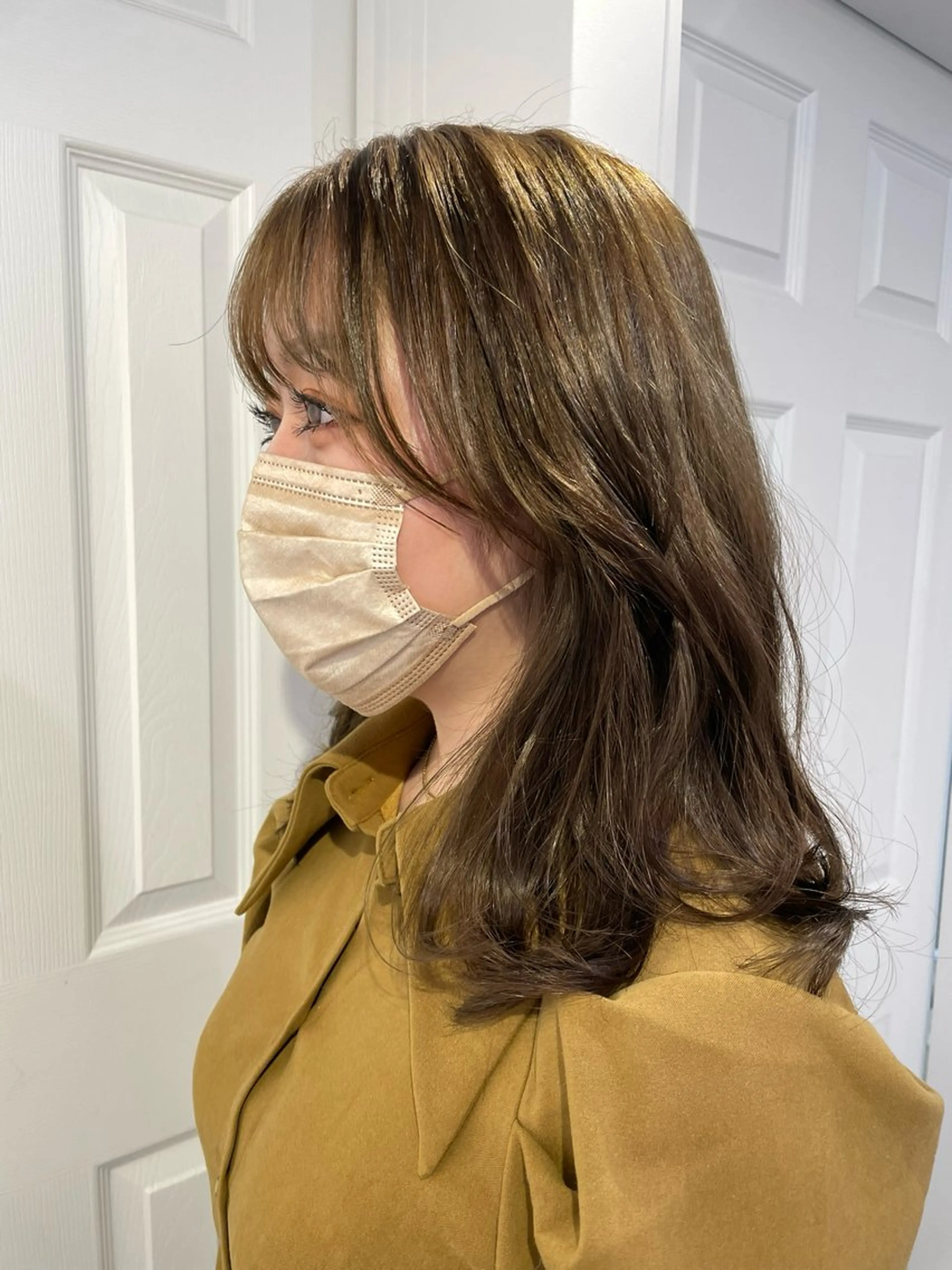 セミロング MIRI MIRIのヘアスタイル