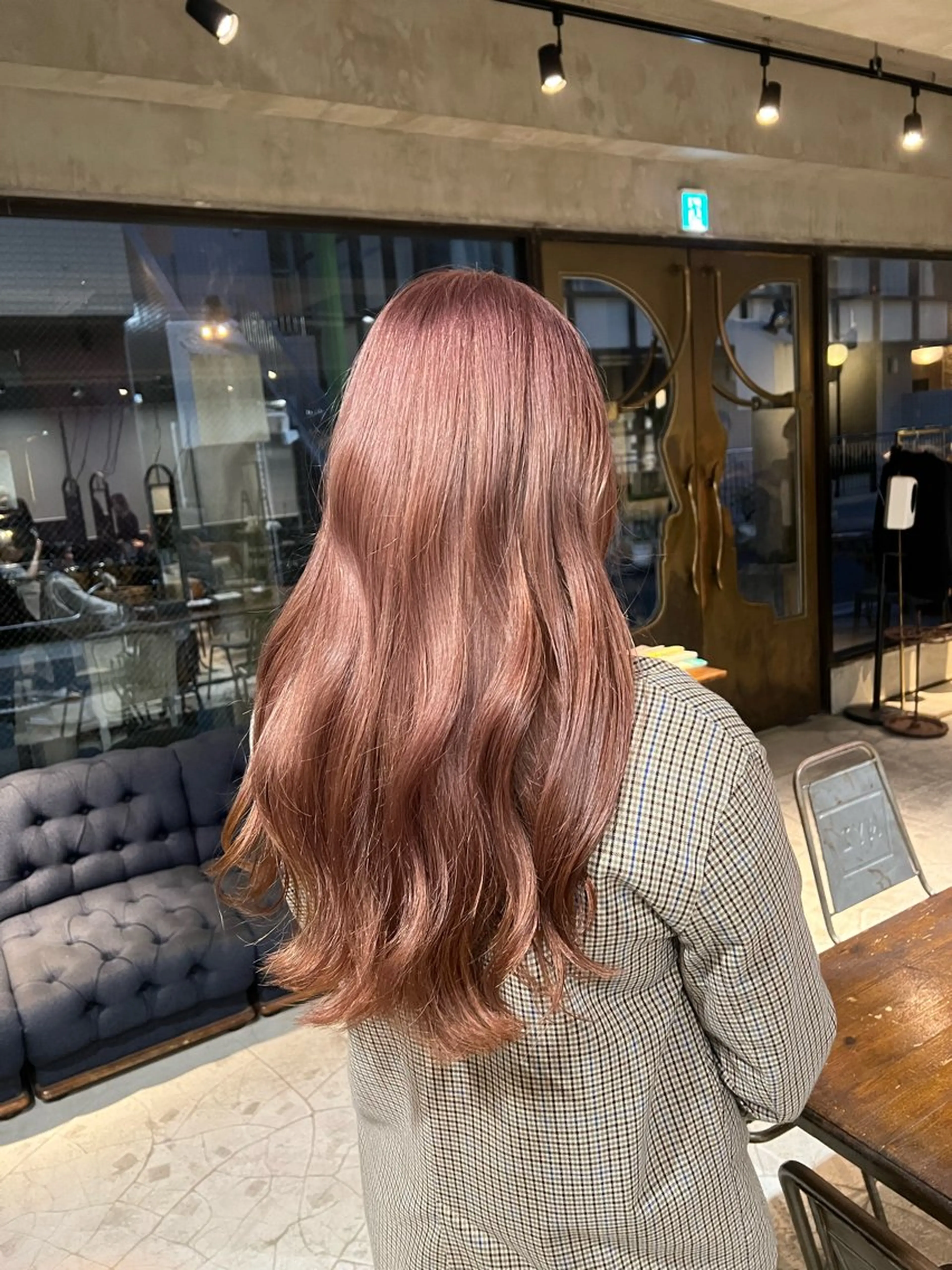 ロング カラー カット ヘアカラー トリートメント 赤みゼロ/透明感 カラー🌿KANTAのヘアスタイル