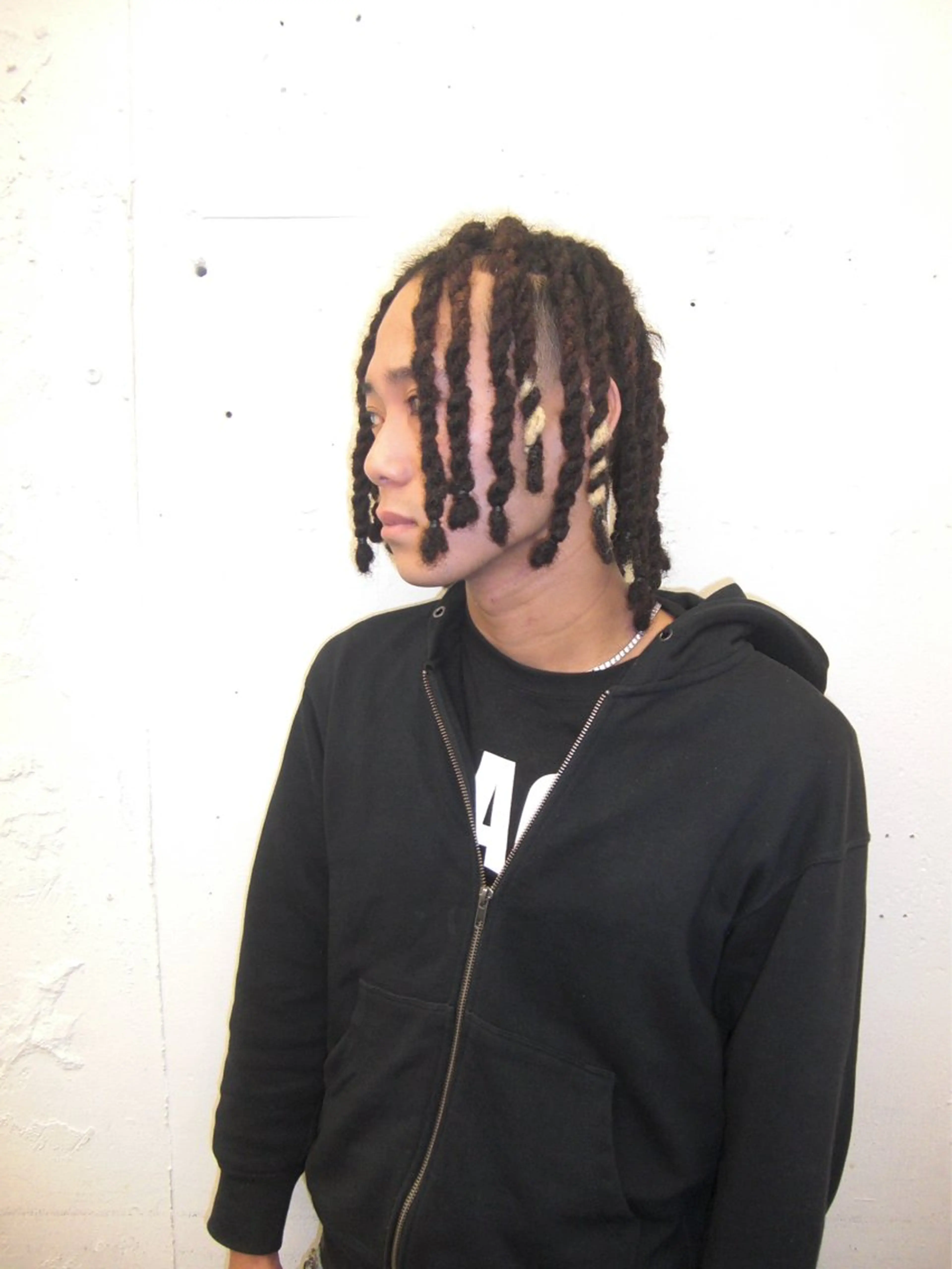 ヘアアレンジ メンズ コーンロウ／ブレイズ SYUのヘアスタイル