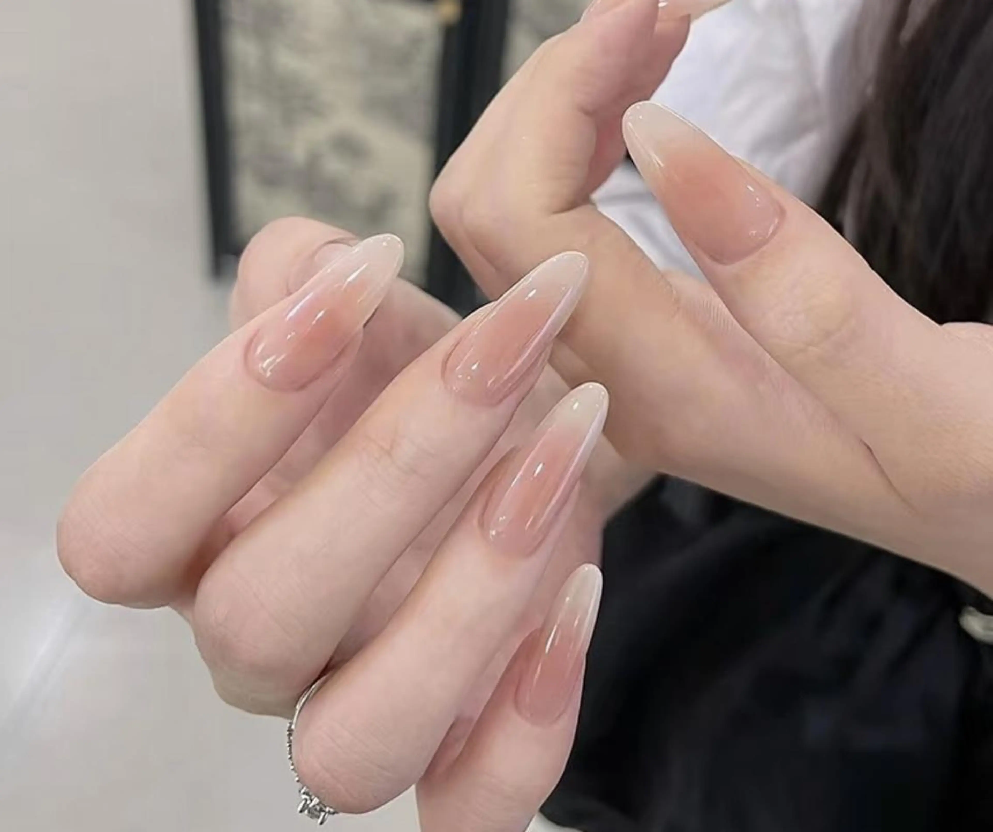 ネイル ハンドネイル エリ🫧 nail池袋東口のネイルデザイン