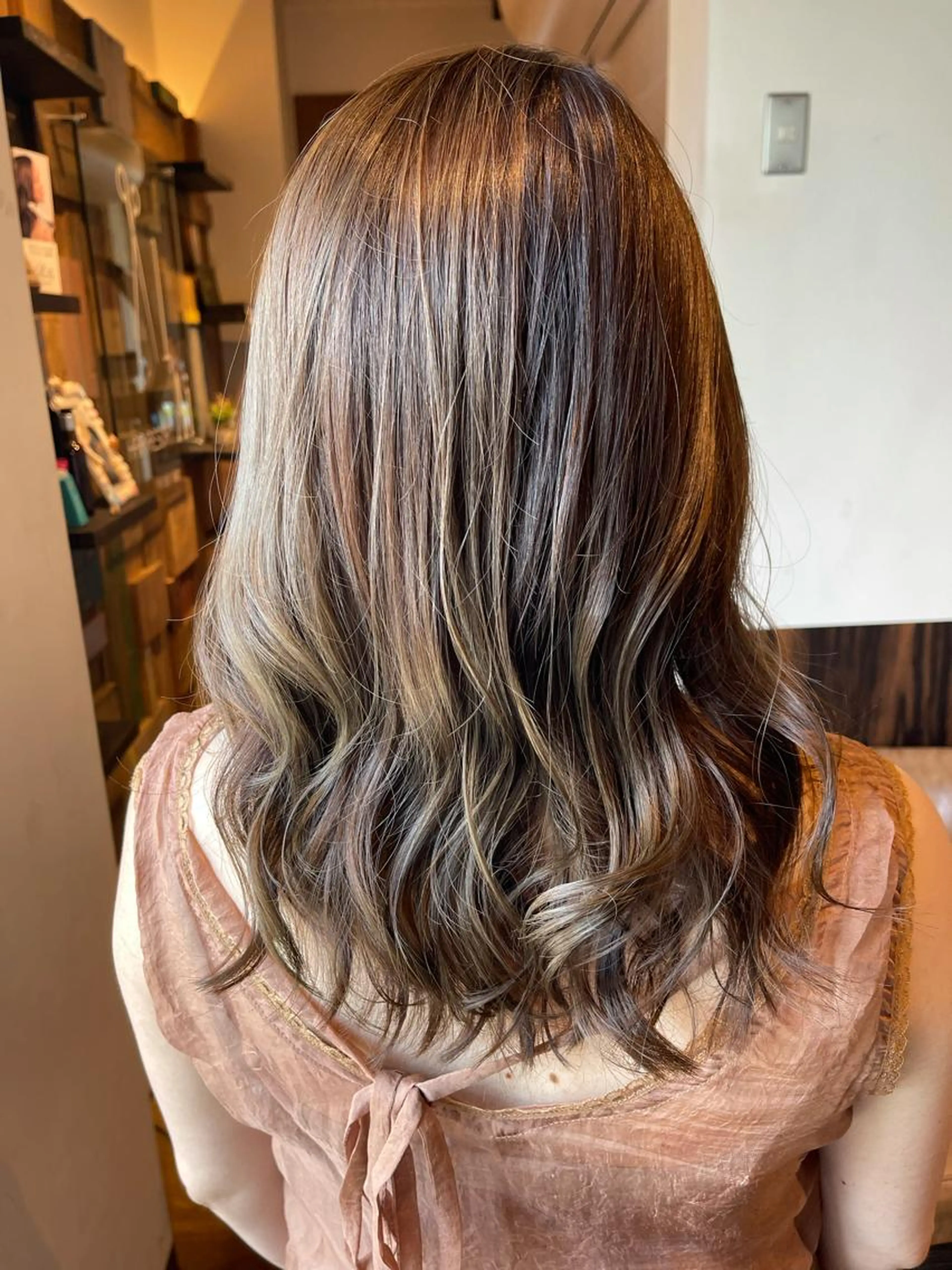 🌈カット＋リタッチカラー＋トリートメント＋マイクロバブルヘッドスパ=8800円の写真