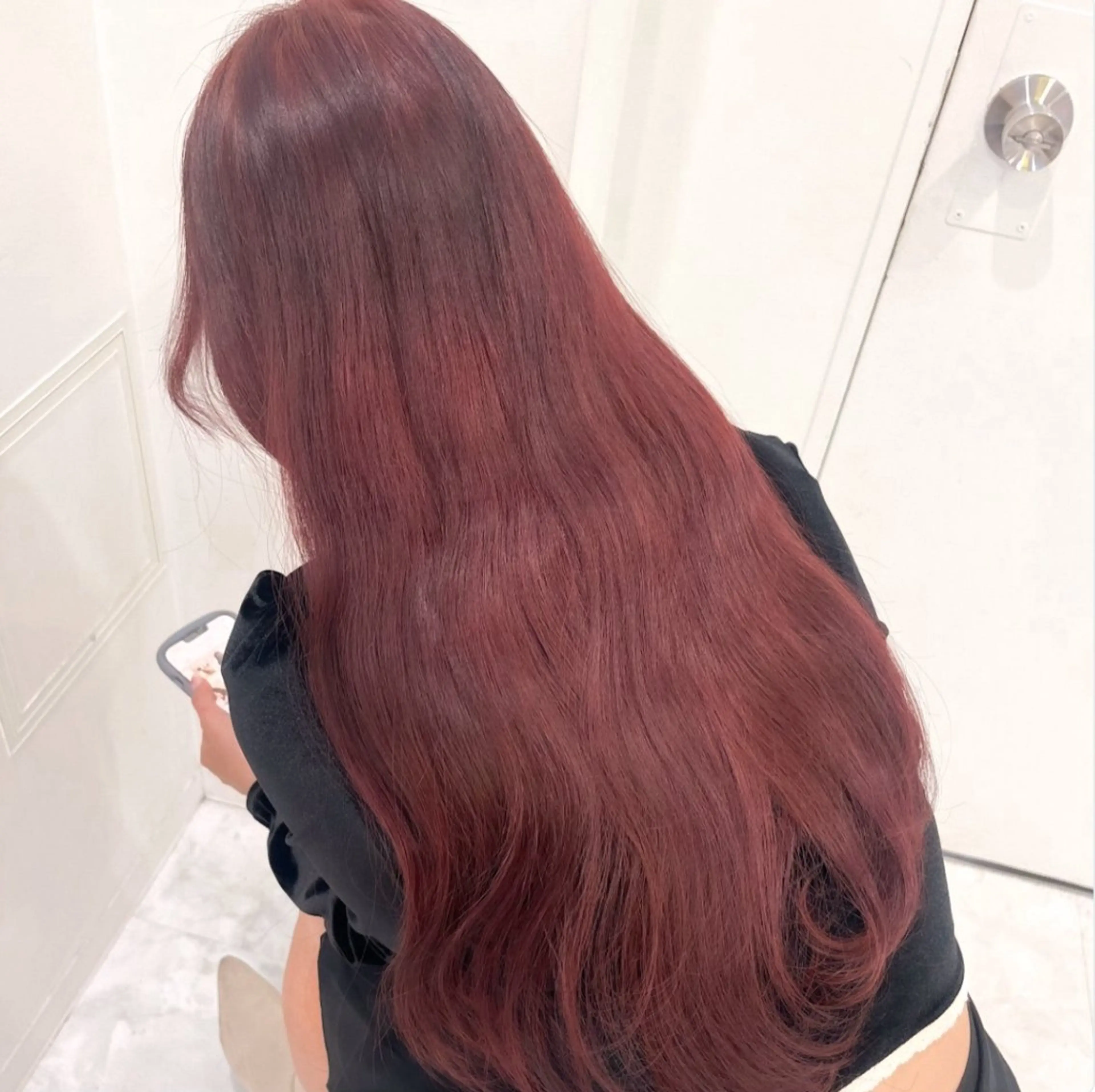 ロング カラー ヘアカラー トリートメント 🫧うる艶トレンド 🫧透明感カラーのヘアスタイル