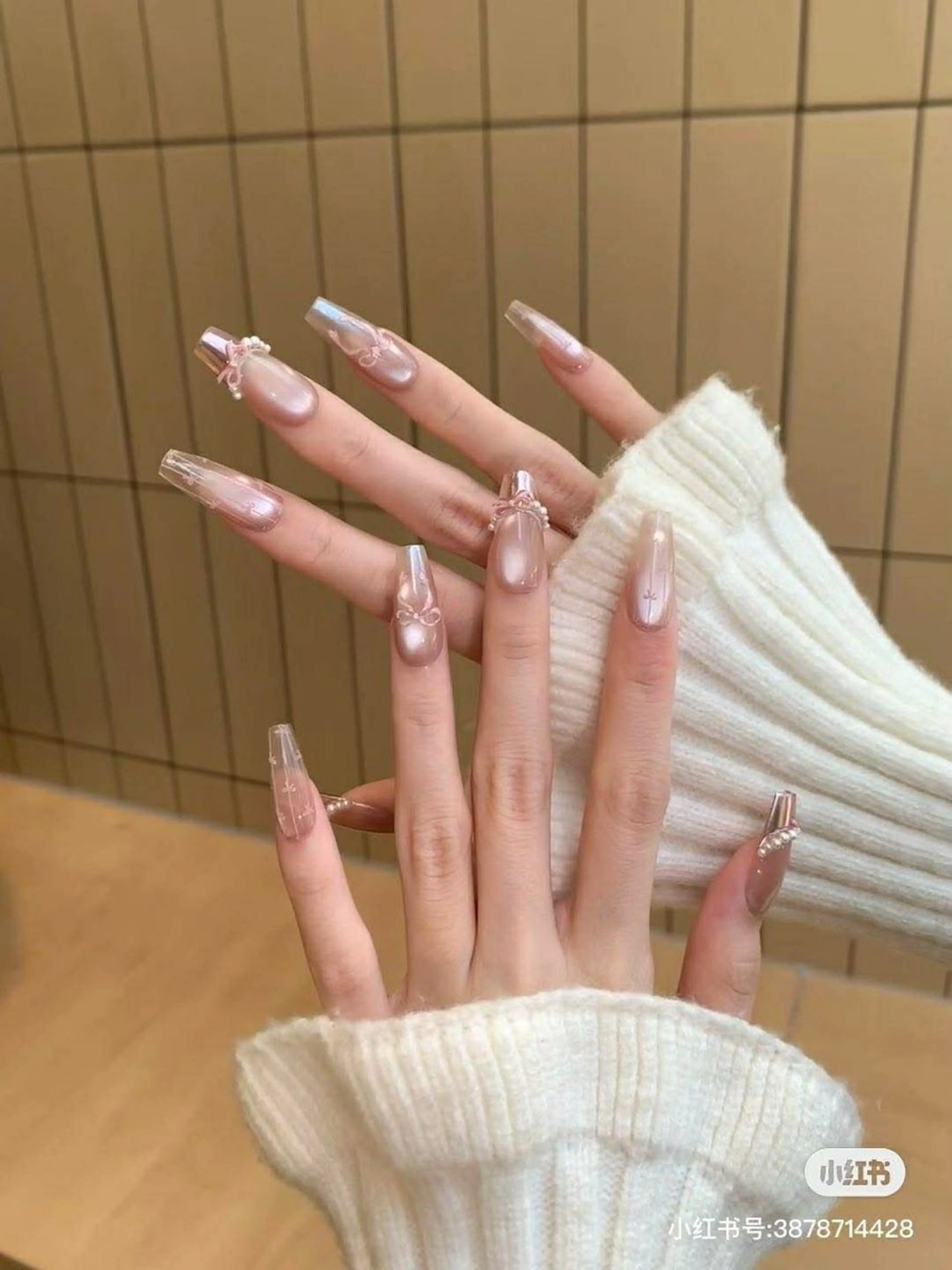 ネイル シンプルネイル ハンドネイル 山田 あやかのネイルデザイン