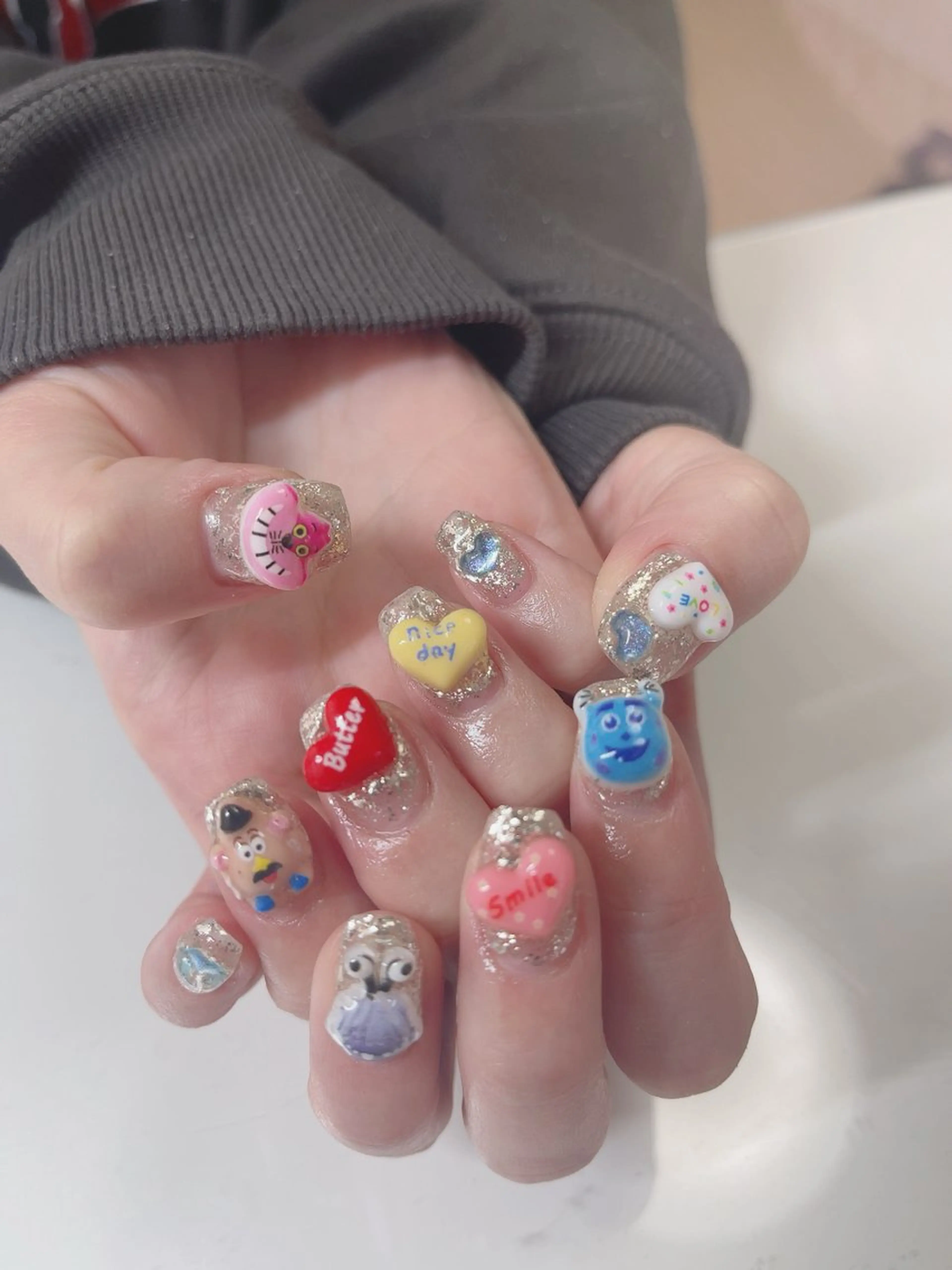 ネイル 持ち込み ハンドネイル Ark nailのネイルデザイン