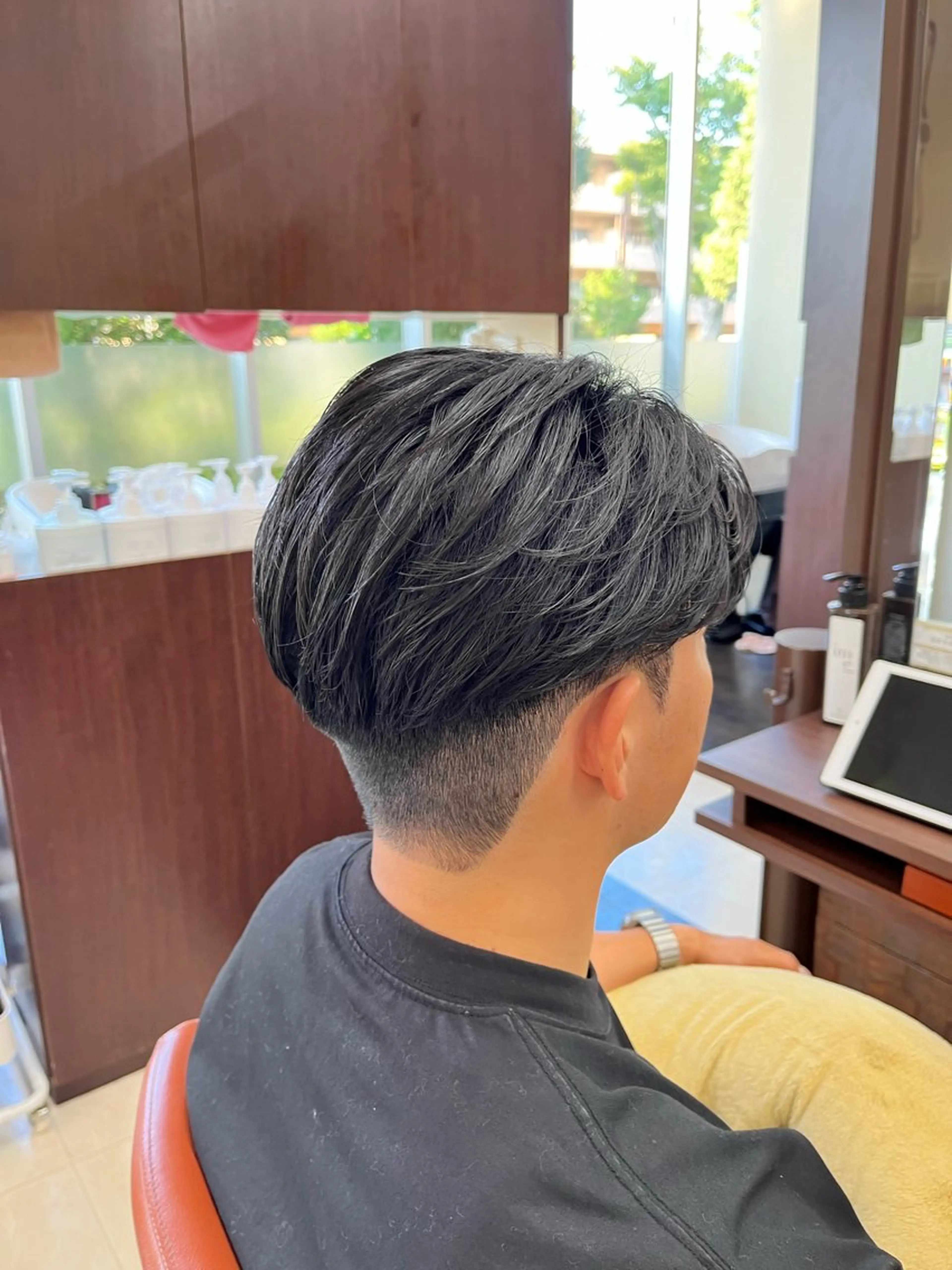 ショート パーマ メンズ センターパート メンズパーマ ニュアンスパーマ 🧊メンズ特化🧊 高木航希のヘアスタイル