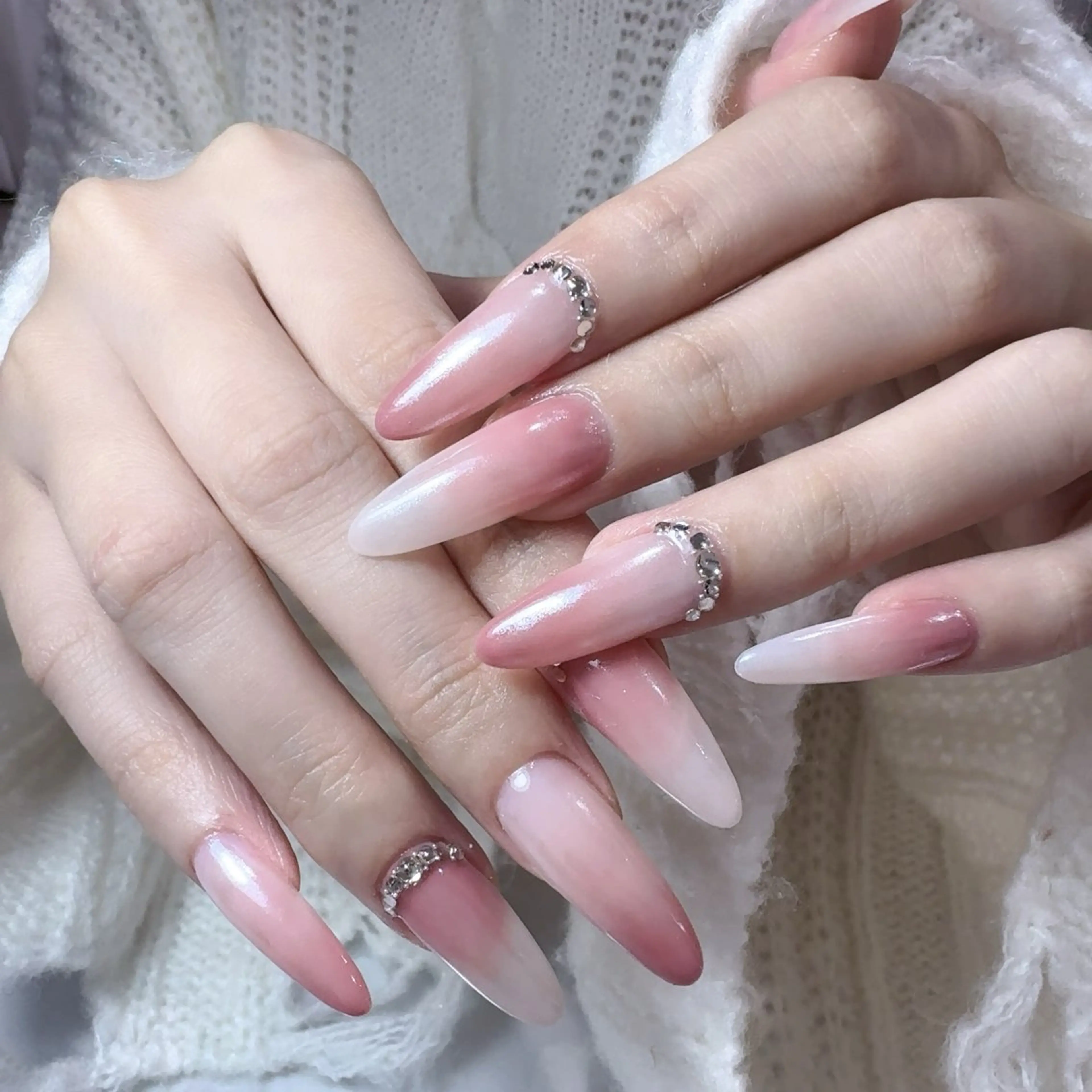 ネイル アートネイル フラッシュネイル フレンチネイル ジェルネイル ガラスフレンチ You&Me Yukiのネイルデザイン