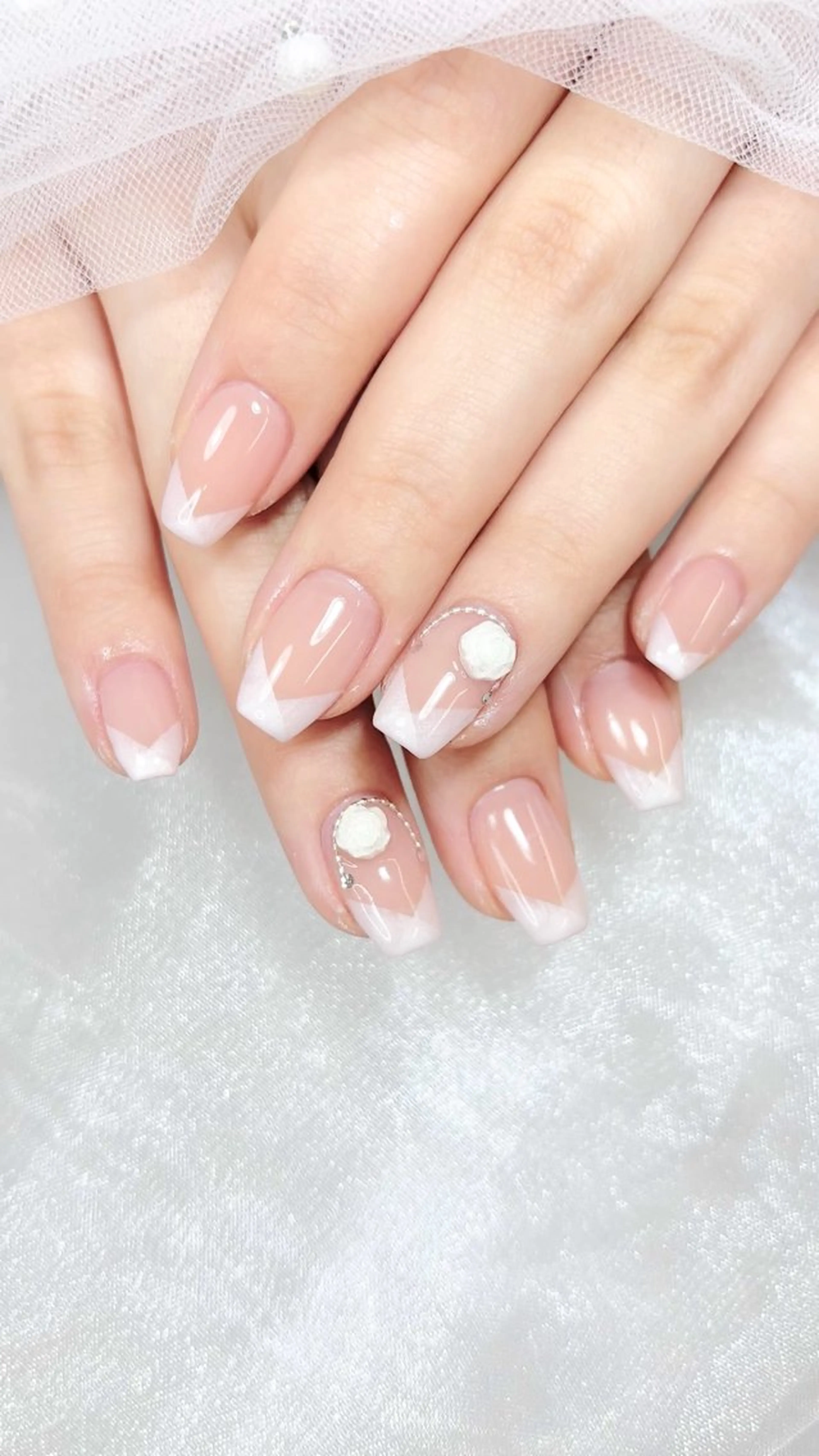 ネイル ハンドネイル shiro あやかのネイルデザイン