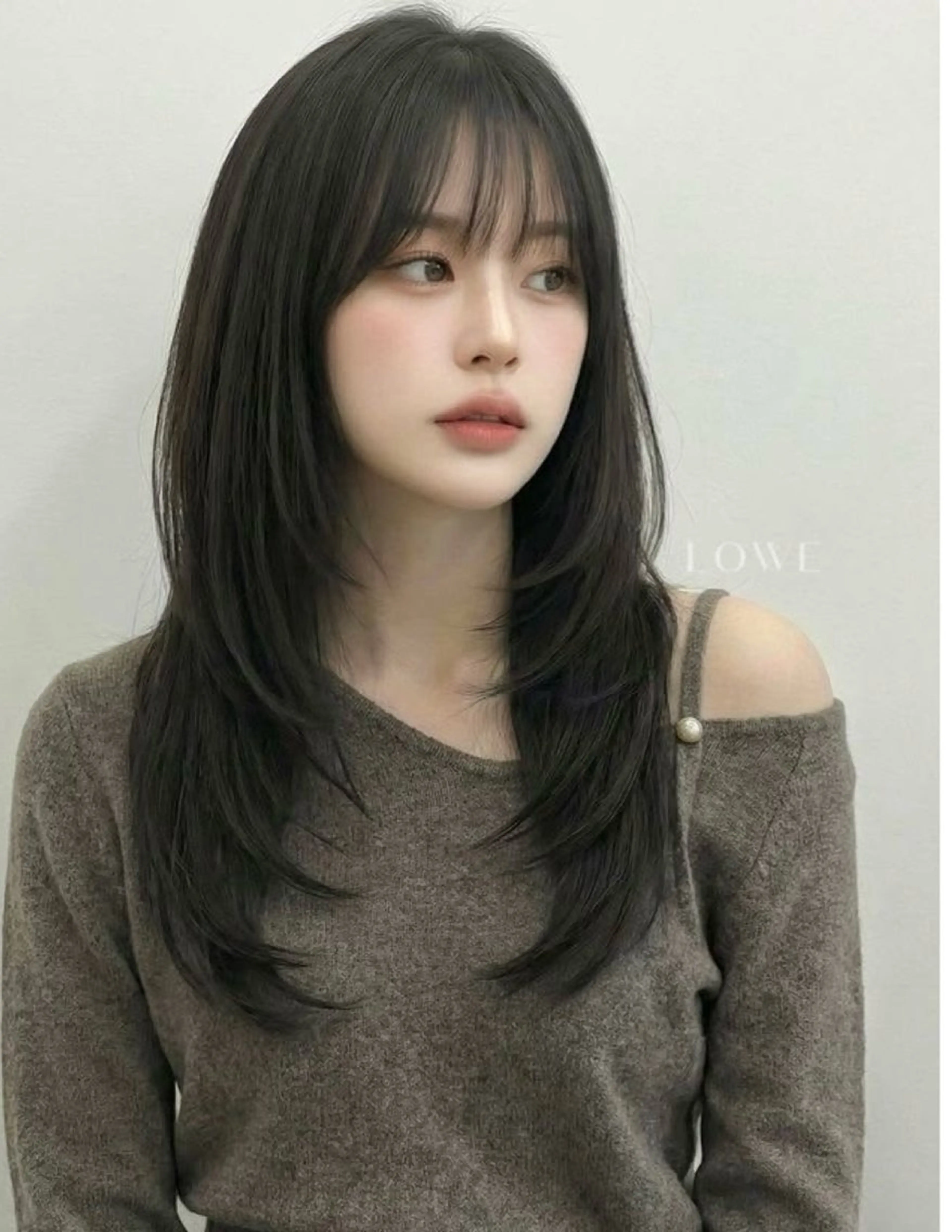 セミロング SEEK八王子 AINAのヘアスタイル