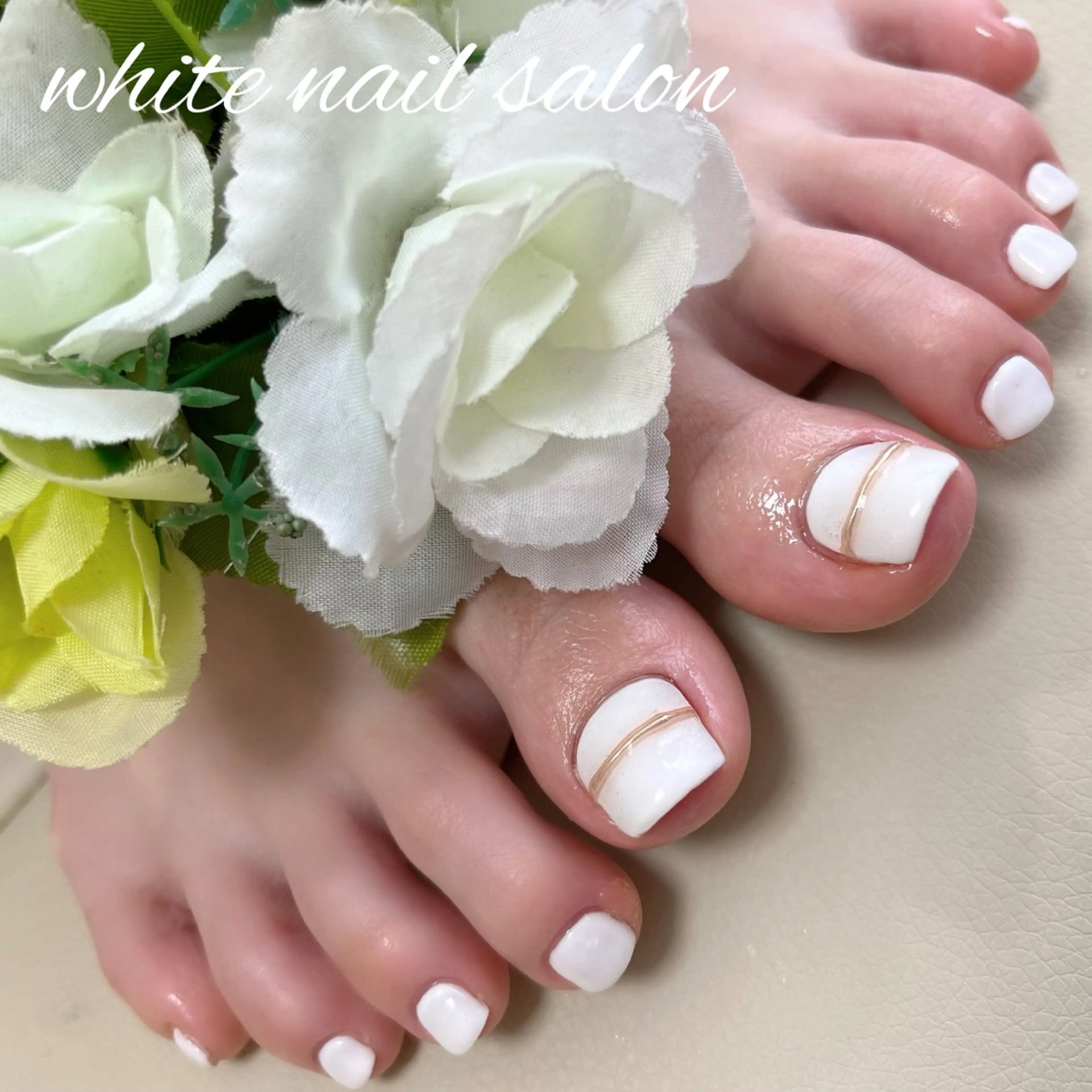 ネイル フットネイル ジェルネイル ハードジェル ラメ(グリッター) 持ち込み ハンドネイル white nail salonのネイルデザイン