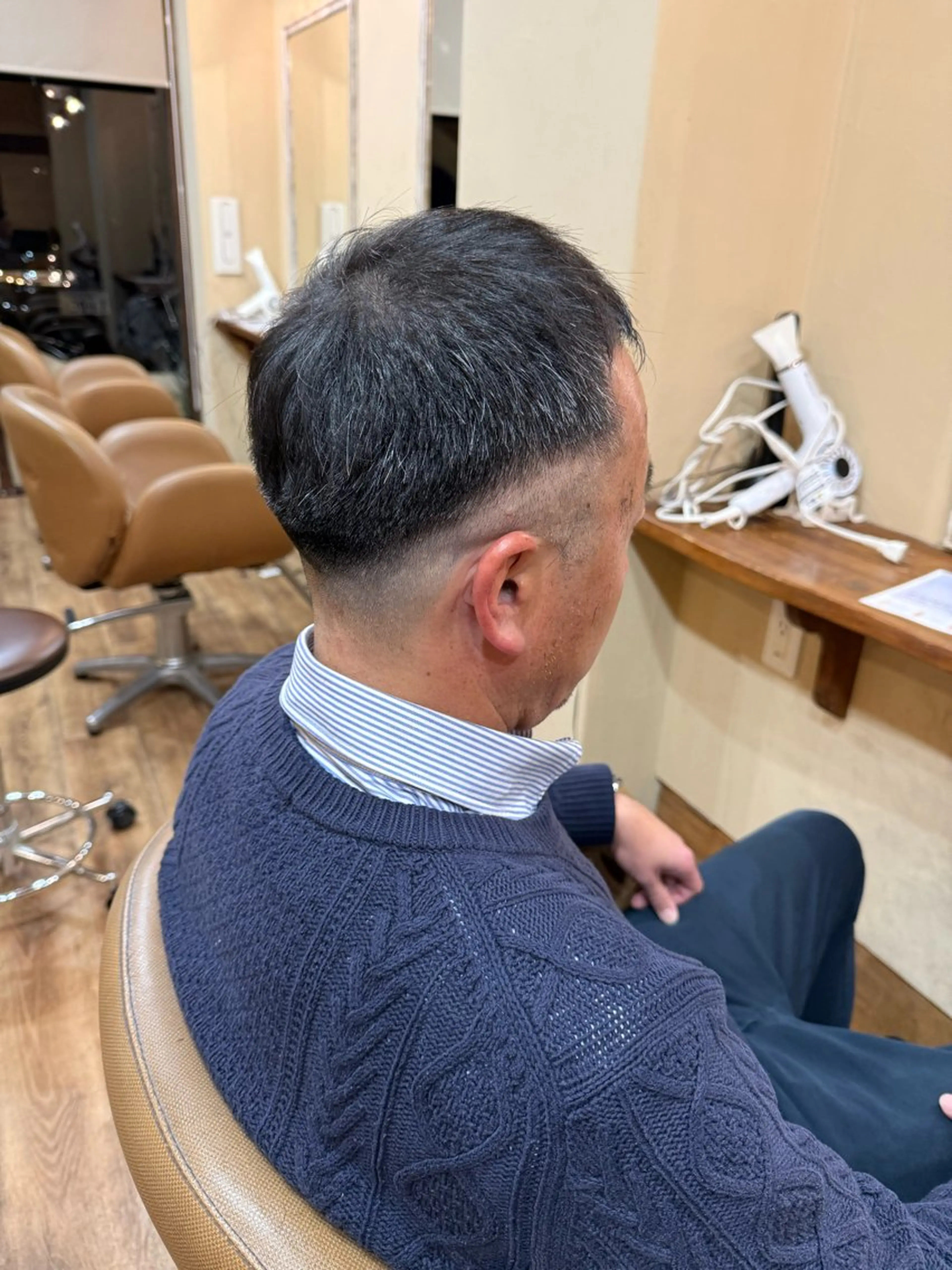 ショート メンズ 鈴木 未歩のヘアスタイル