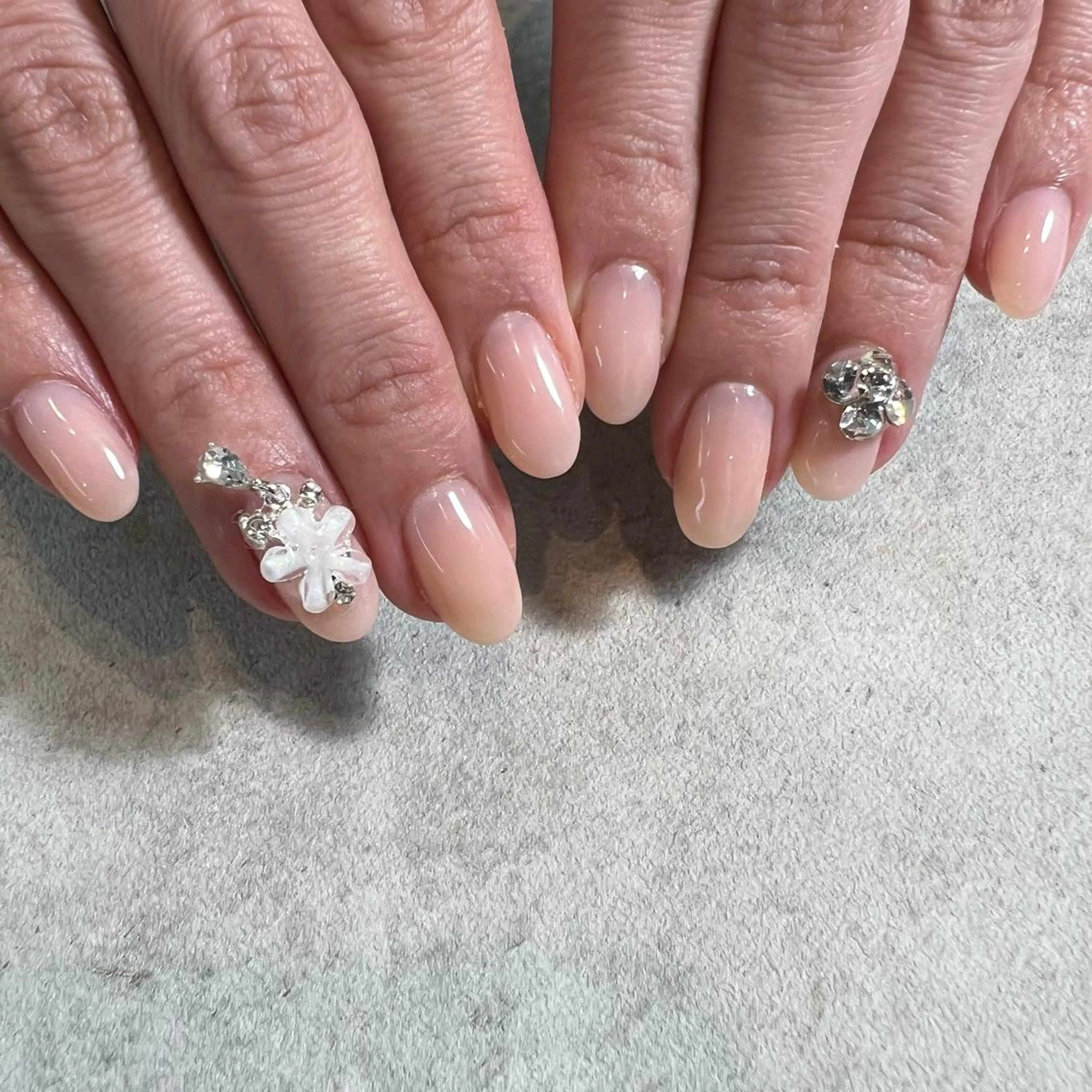 ネイル laninails所属・LANI nailsalonのネイルデザイン