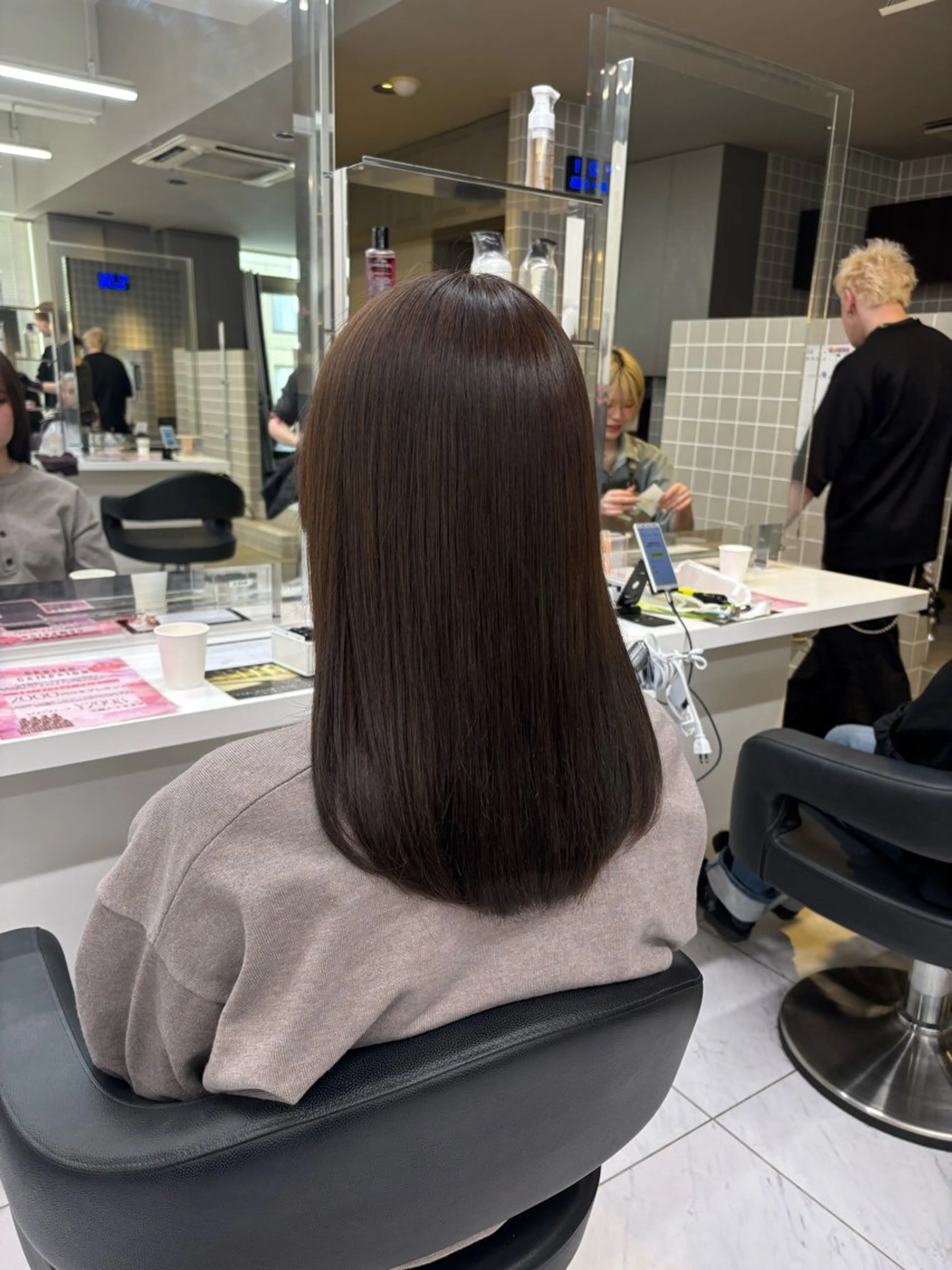 セミロング カラー ヘアカラー トリートメント ヘッドスパ y2k✩︎⡱レイヤー ウルフ/オリーブ🍀のヘアスタイル