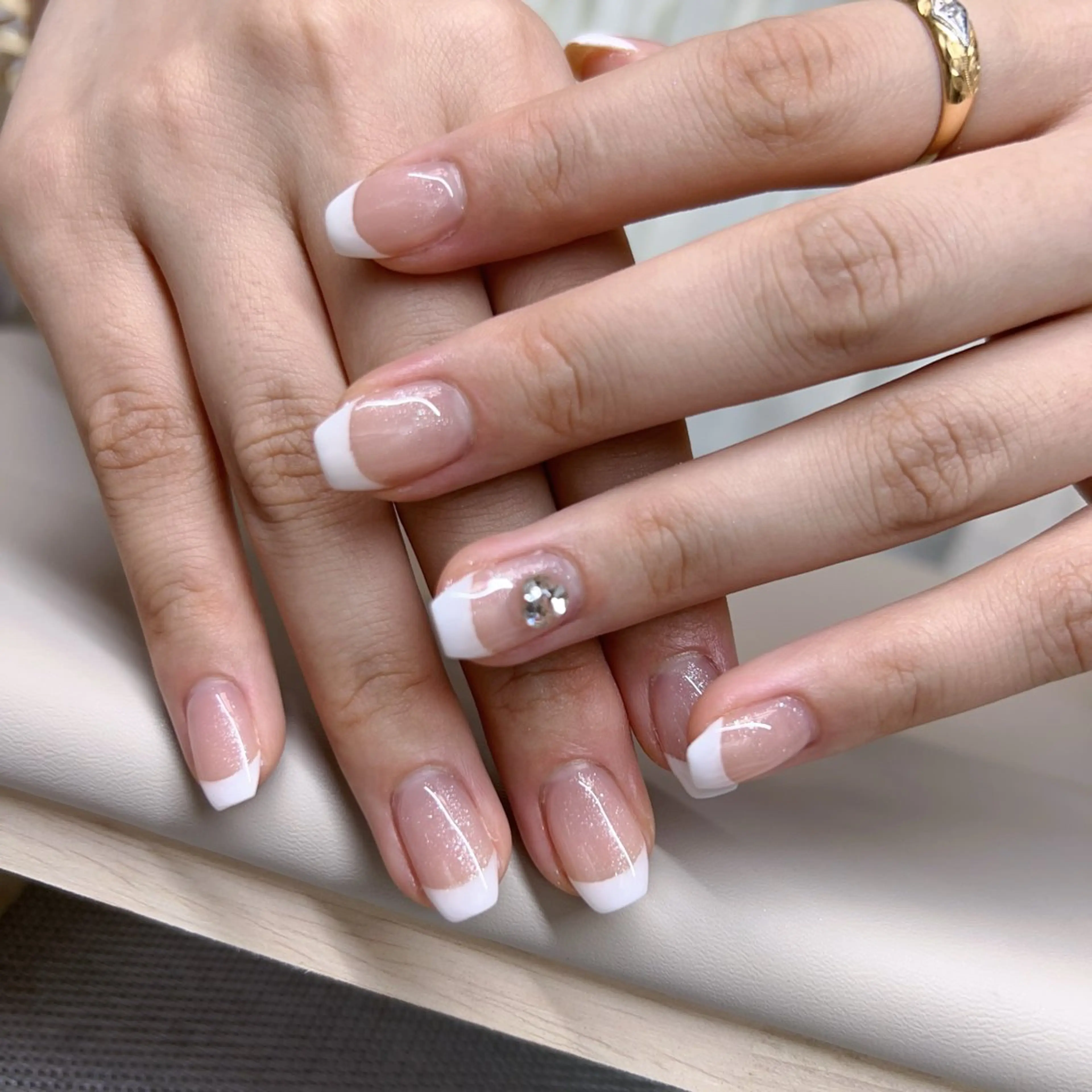 ネイル 成人式 フレンチネイル ジェルネイル グラデーション マグネットネイル ハンドネイル Rika  nail cocoのネイルデザイン