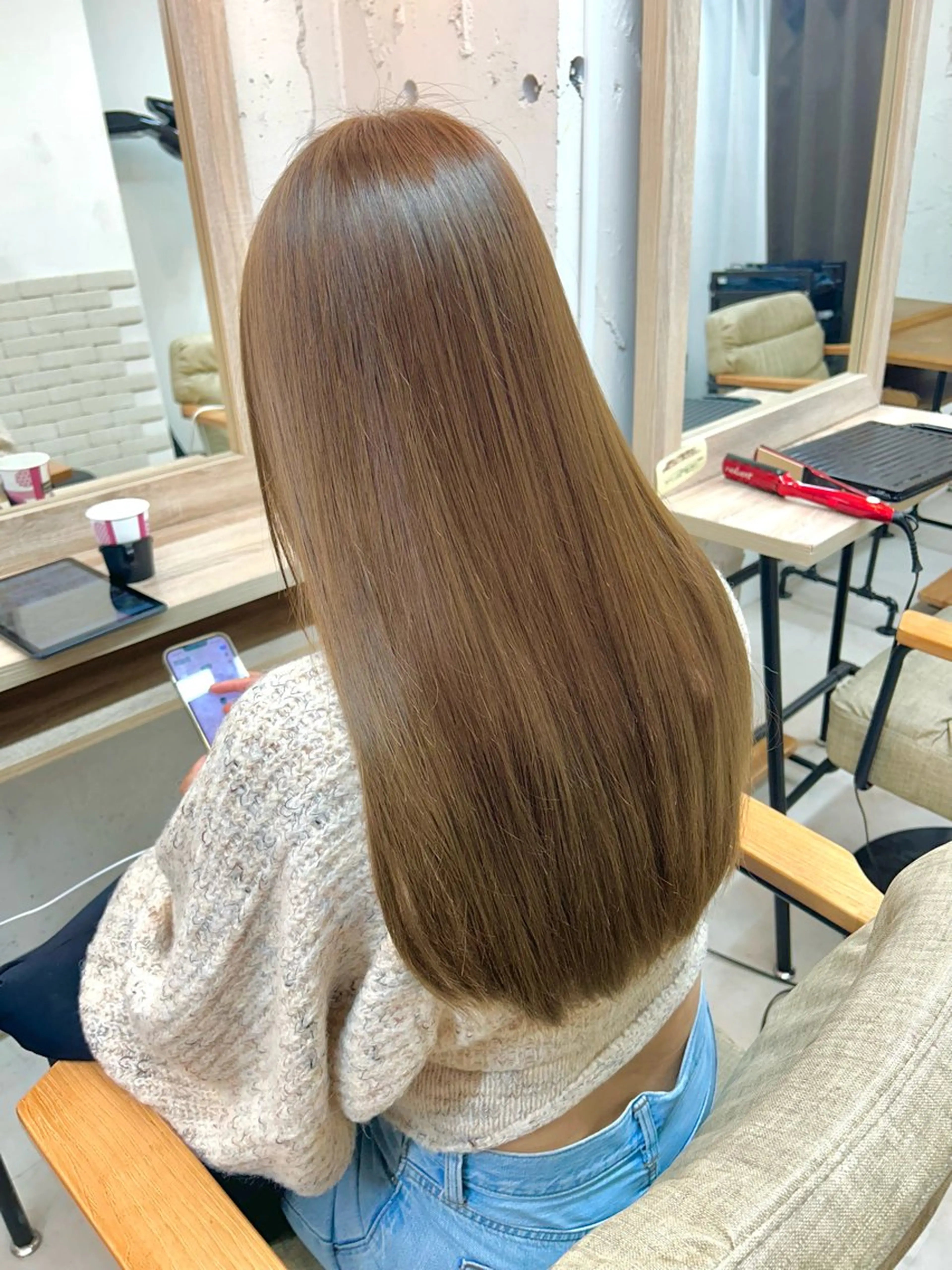 ロング カラー ベージュカラー ヘアカラー トリートメント 🪄✨艶髪✨🪄 いわさきのヘアスタイル