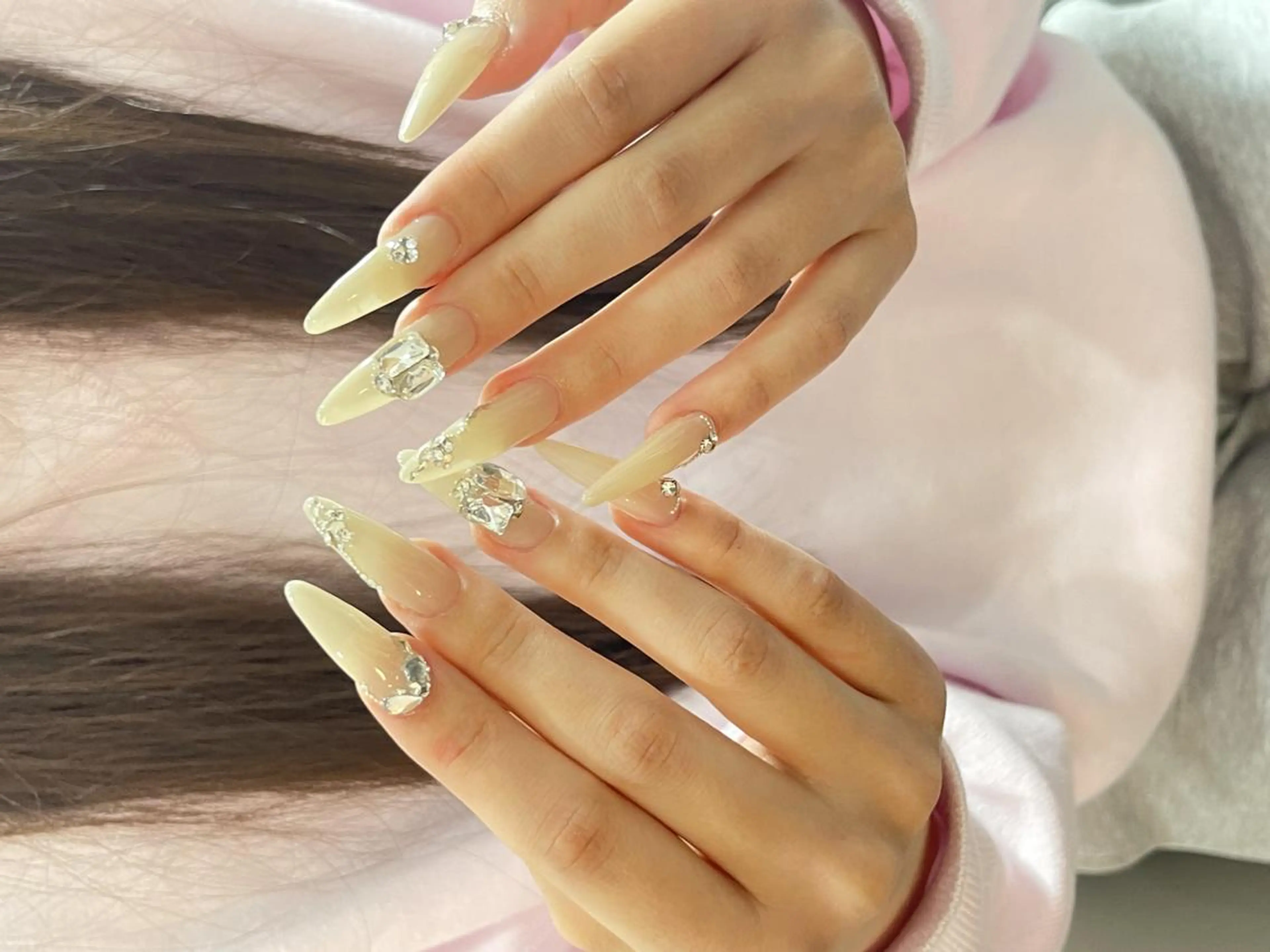 ネイル ボルドー チークネイル 長さ出し フレンチネイル ジェルネイル ハンドネイル Mio💖Belle Nail Salonのネイルデザイン