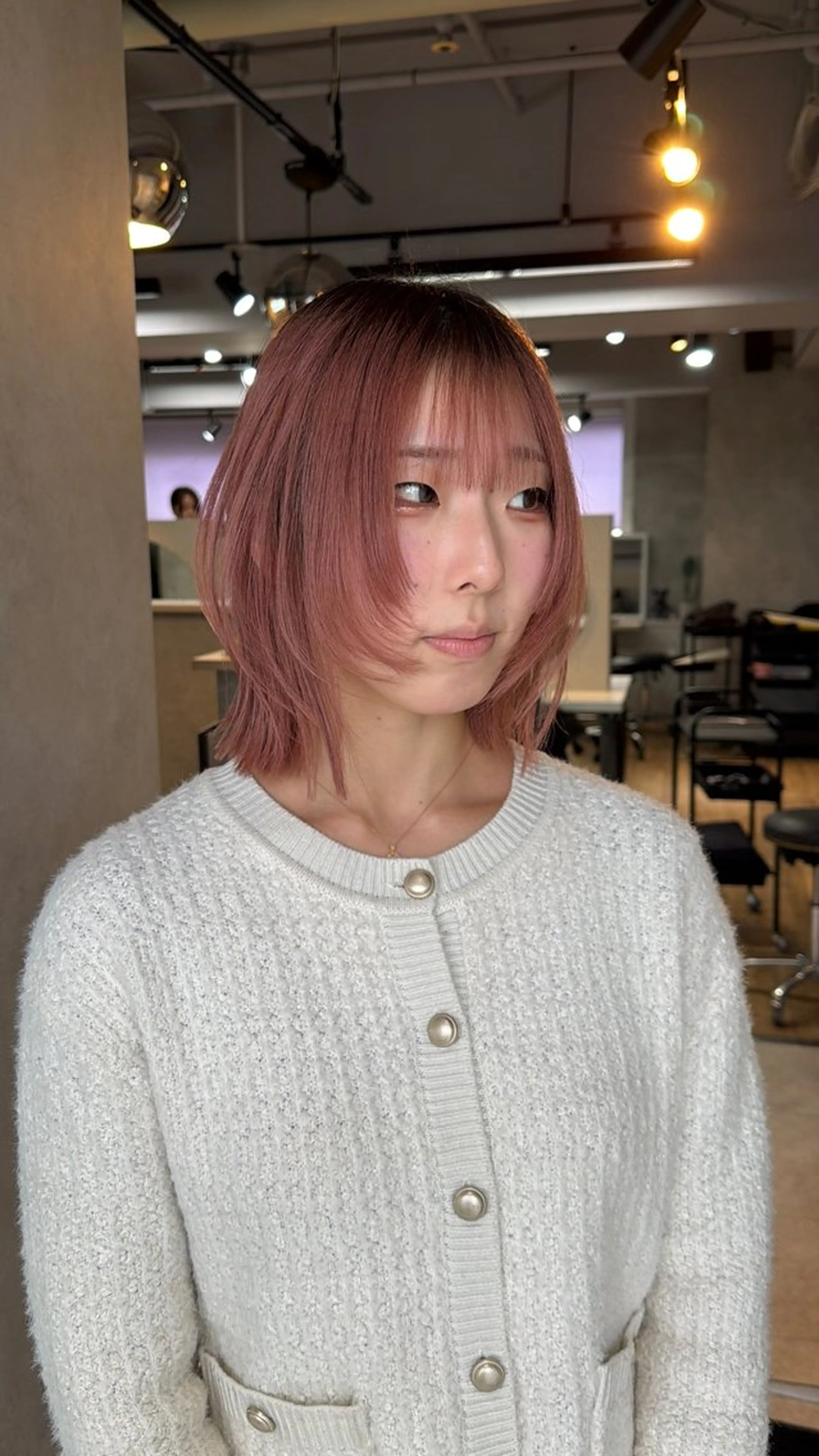 ミディアム カラー ヘアカラー AIRI/難波/ ハイトーン/髪質改善のヘアスタイル